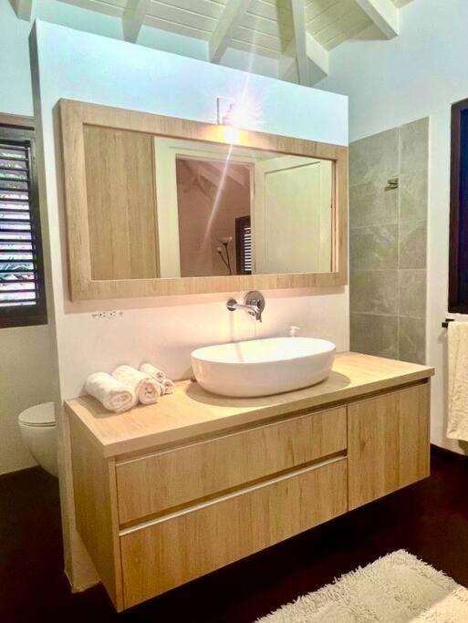 VillaDelSol-Ocean Front Resort-Pool-up to 8 Guests-Walk to the Beach