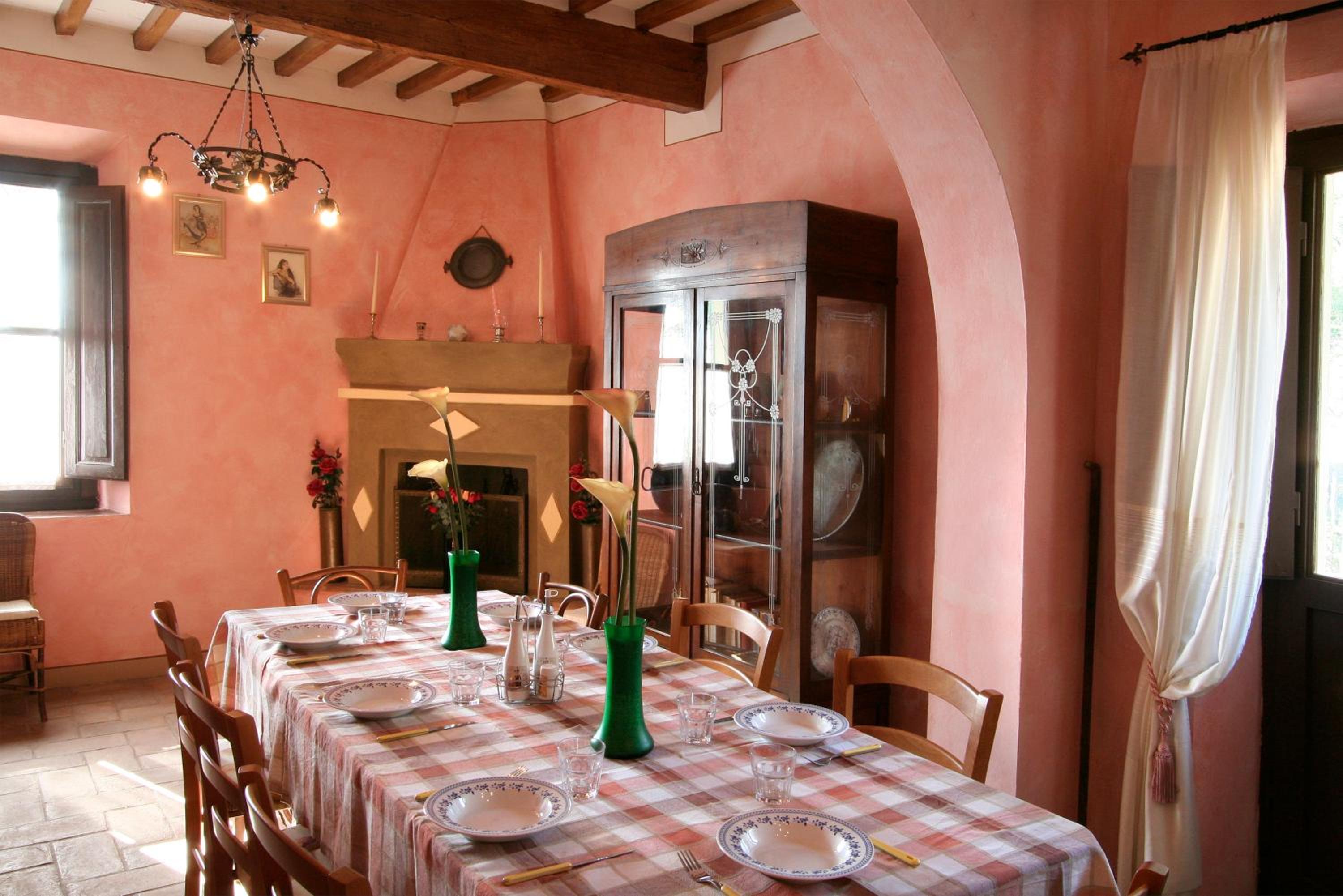 Antica Pietra holiday house with pool