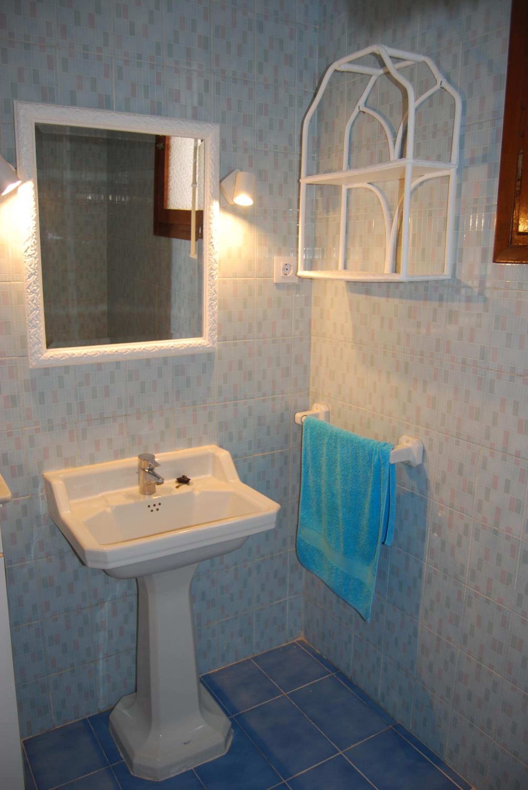 Photo 51