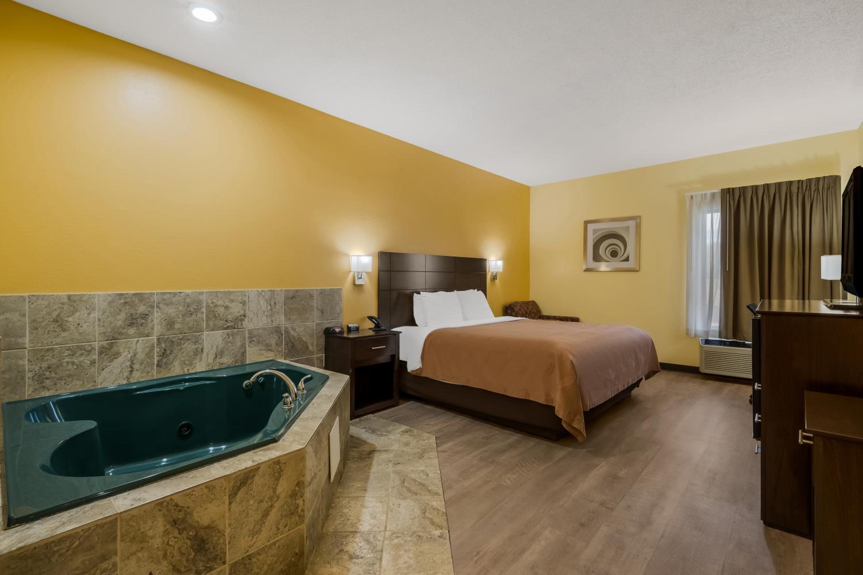 Quality Inn Jefferson at I-85
