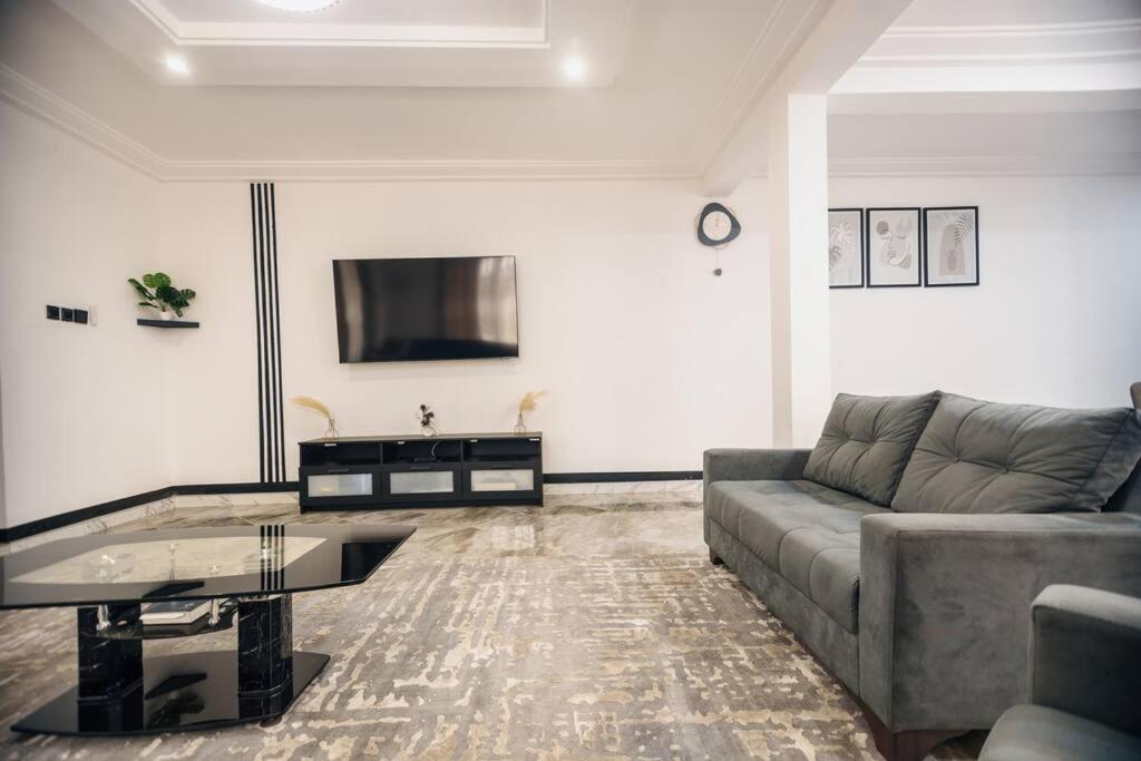OG Residence