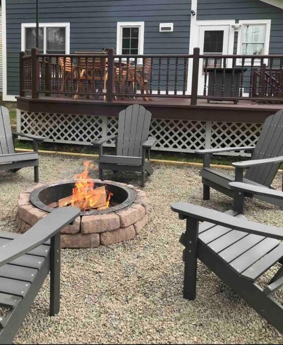 Best Village Location Firepit Games Bar Yard Outdoor Movie Theater etc view 2