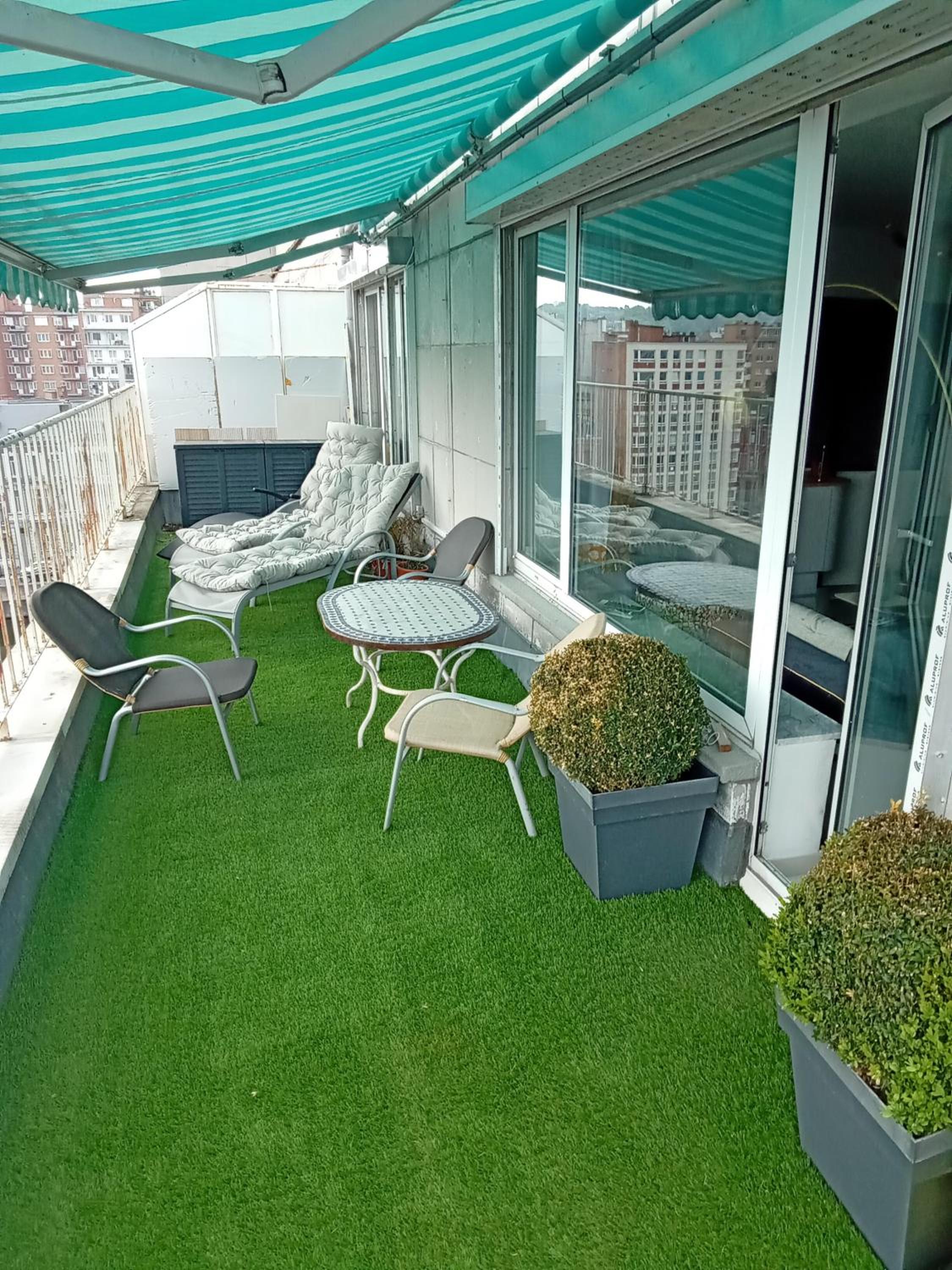 balance & terrace