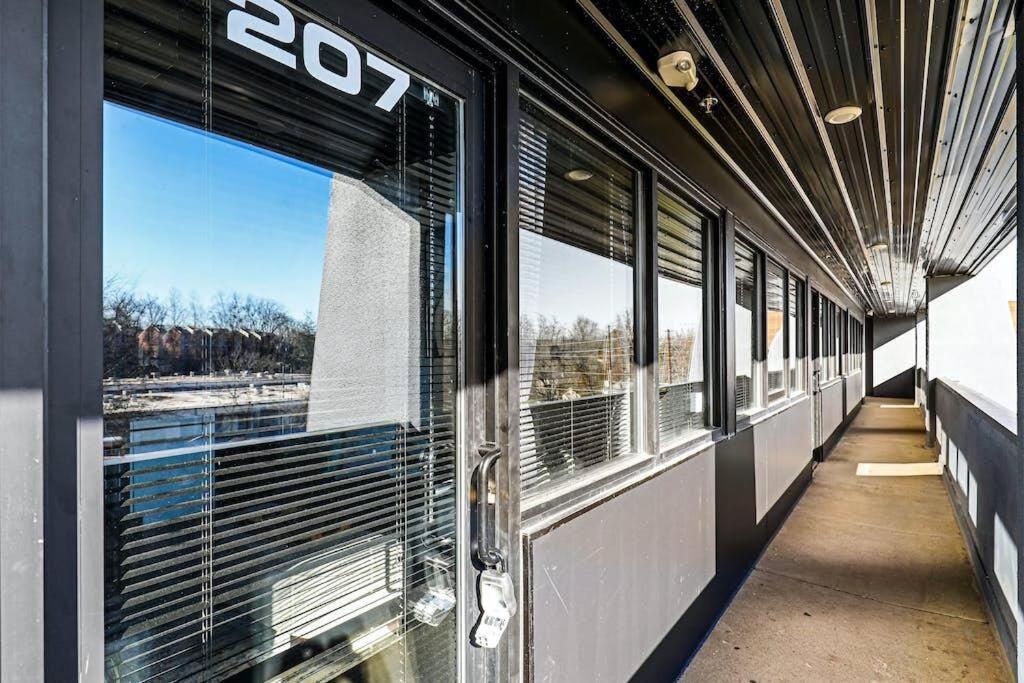 Brand New Condo near downtown Nash w washer dryer view 2