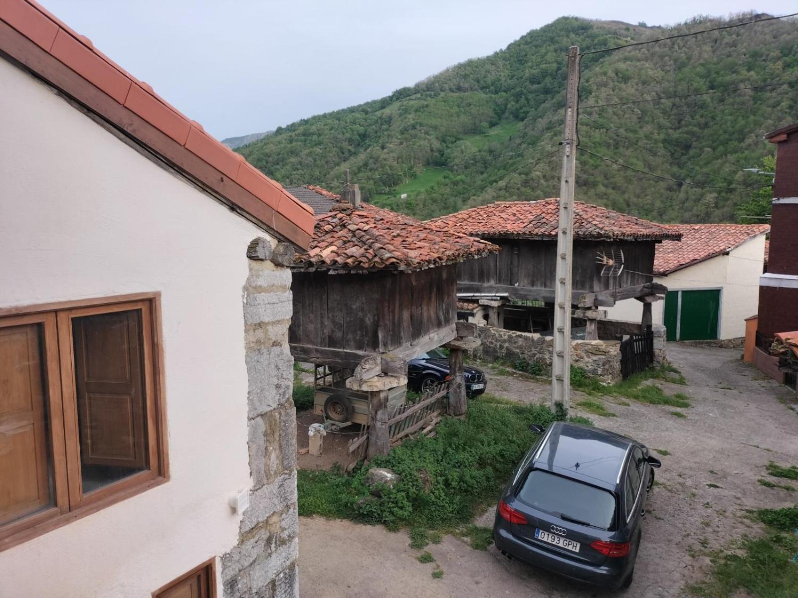 CASA SANTIBAÑEZ DE LA FUENTE