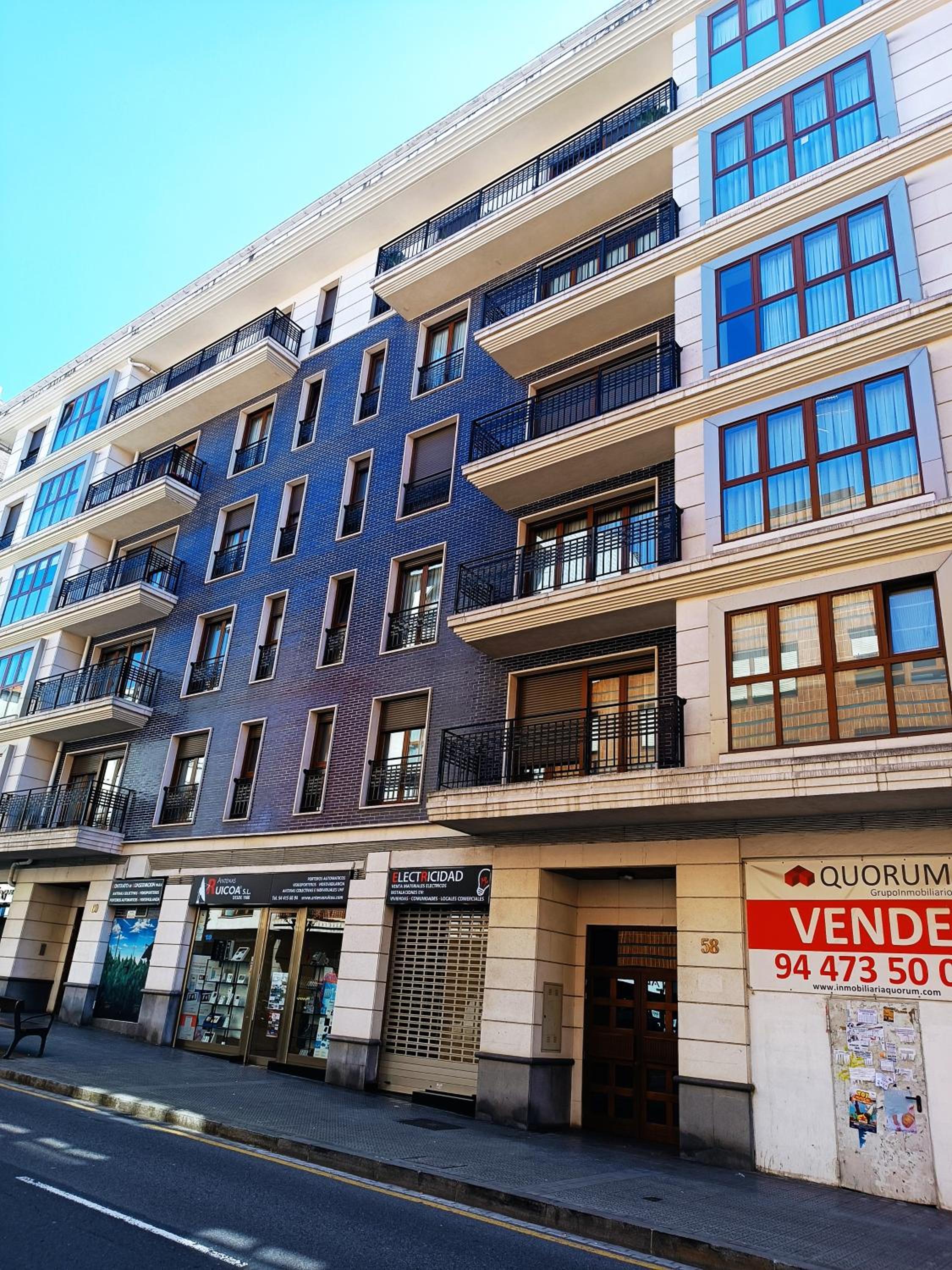 Hotel Karmelo Junto Al Metro