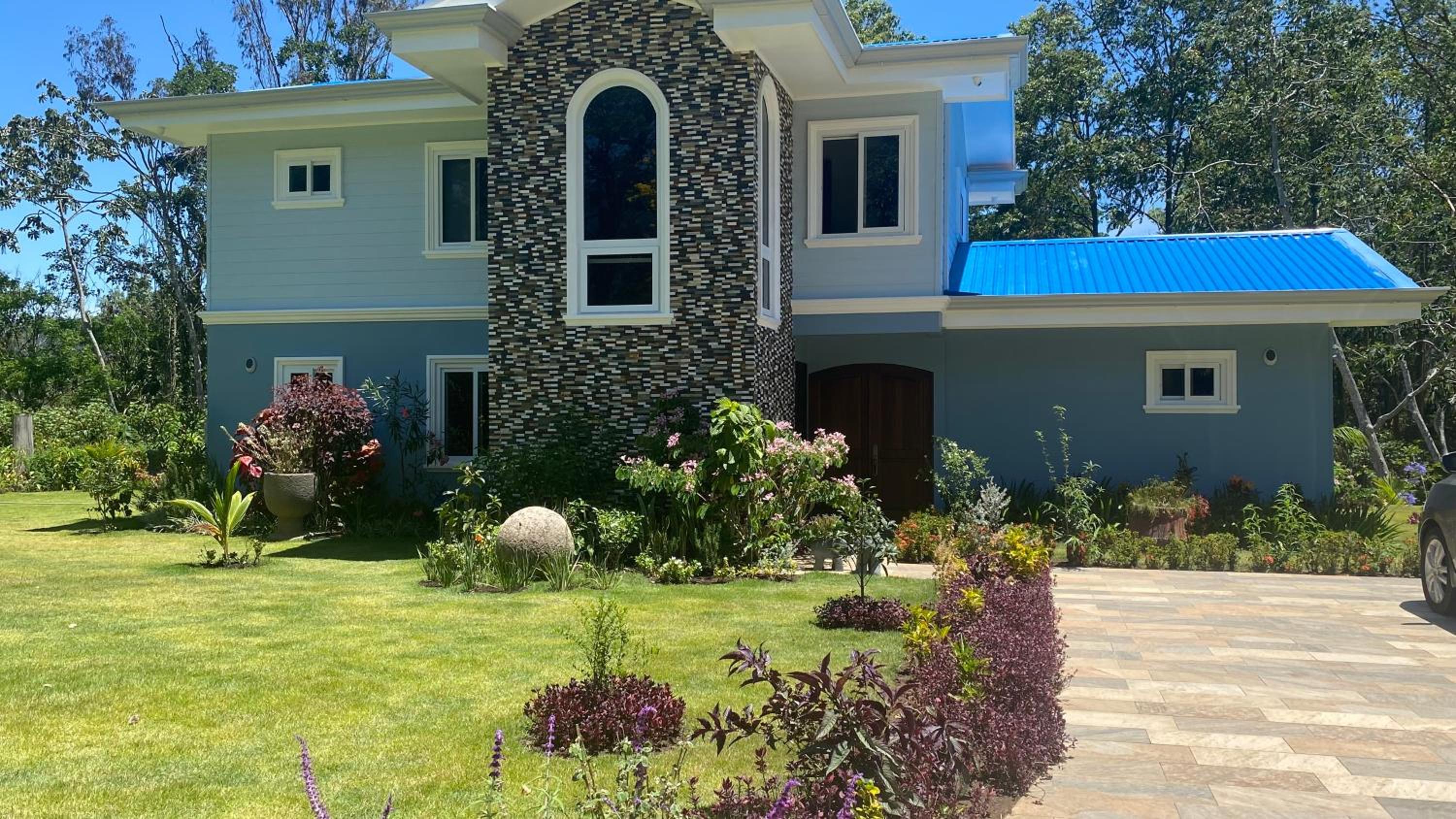 CASA DEL LAGO
