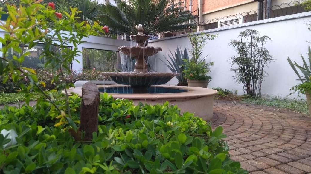 ★IBIRAPUERA Parque by Mob inn★Piscina★vaga★Ac★wifi
