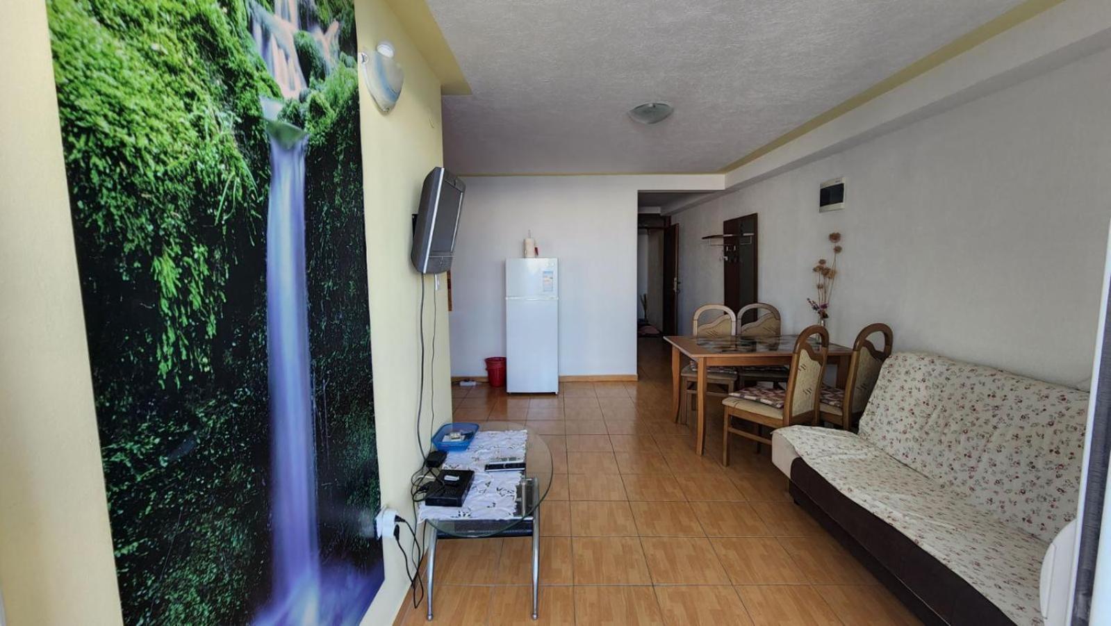 apartments Maca