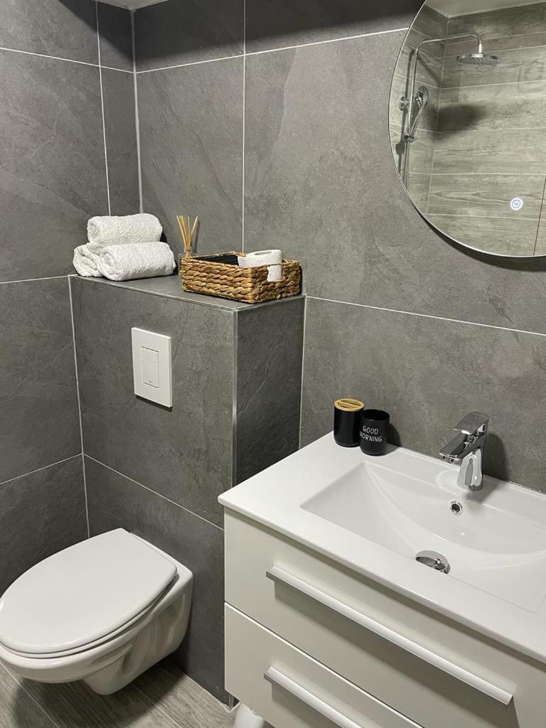Damade apartments