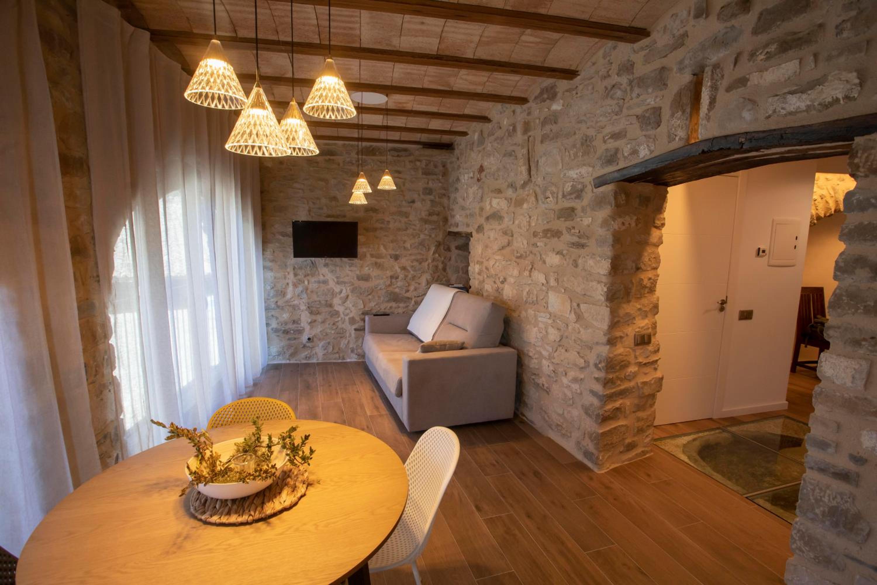 Casa Sanui. Apartaments turístics rurals