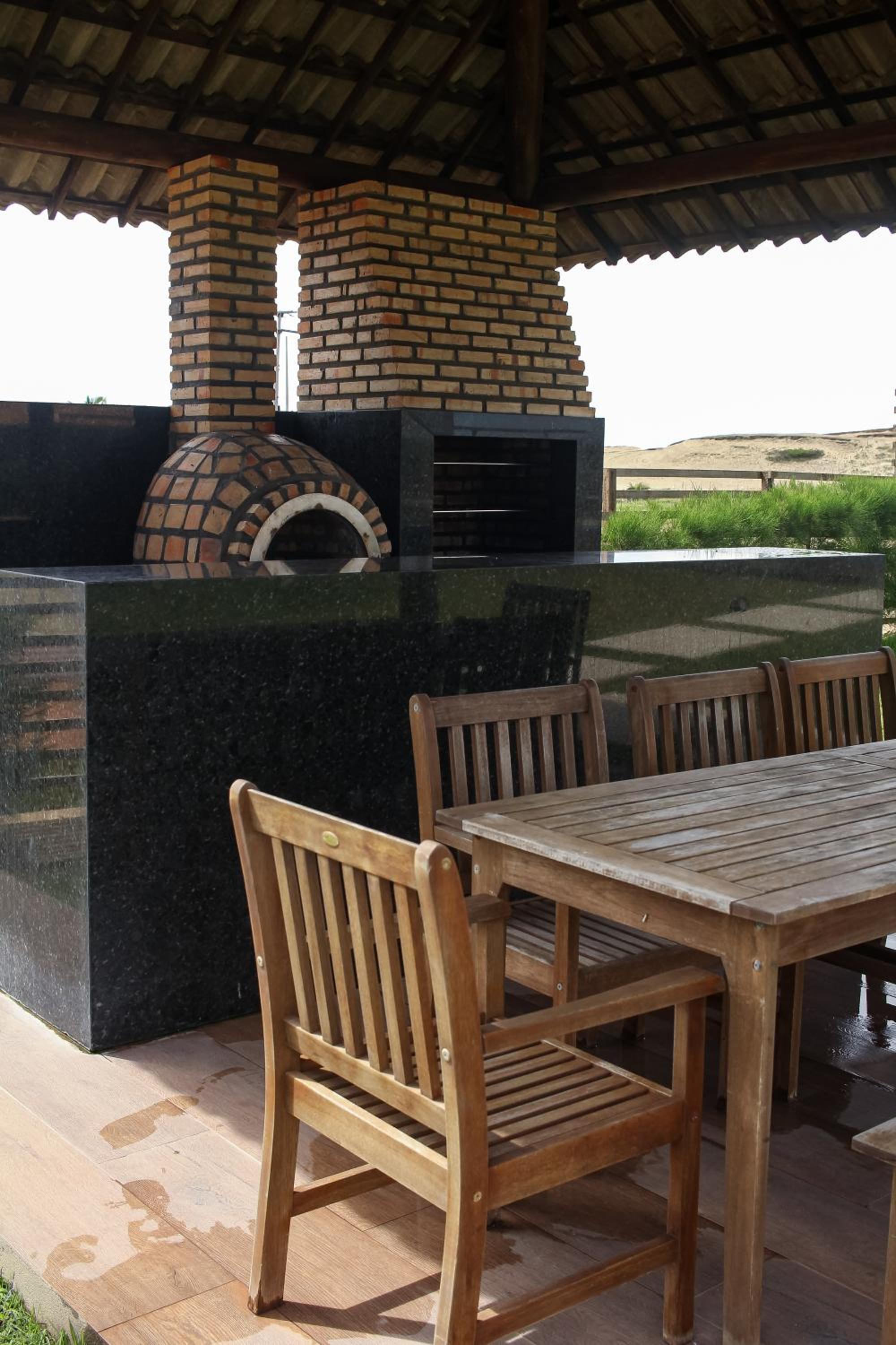 Illa Blue Village
