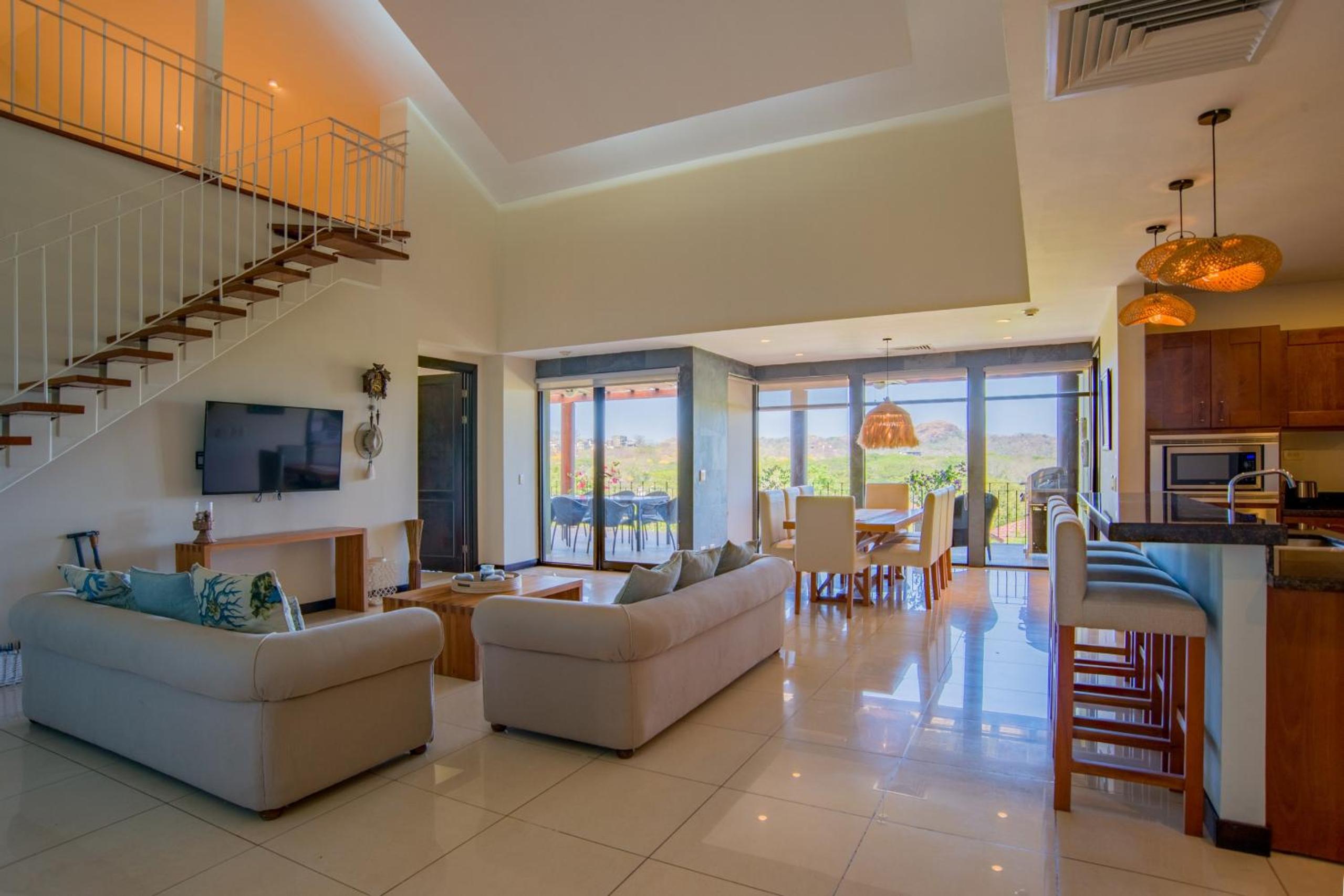 Adults Only 4BR Penthouse w Partial Ocean View, Carao Reserva Conchal