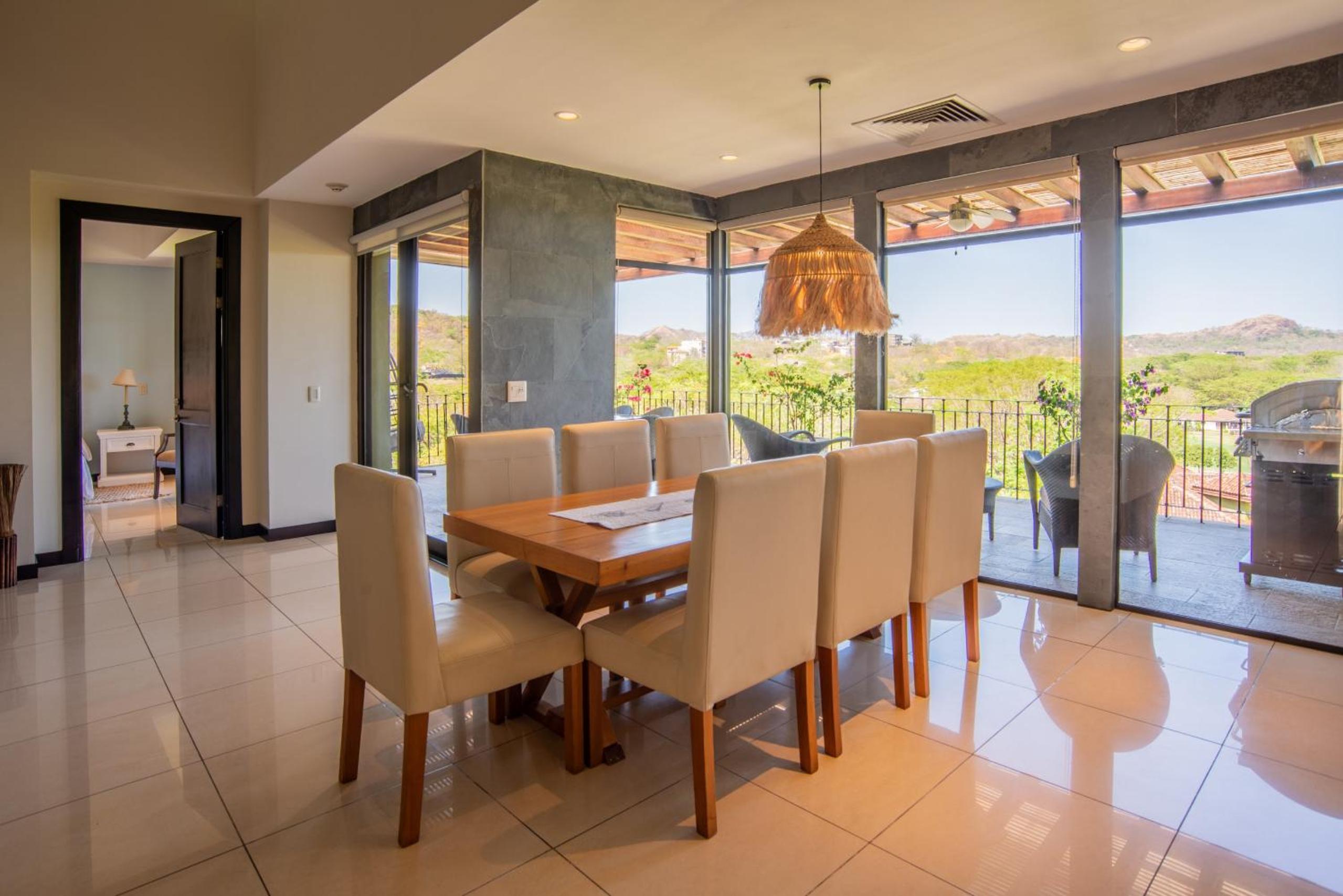 Adults Only 4BR Penthouse w Partial Ocean View, Carao Reserva Conchal