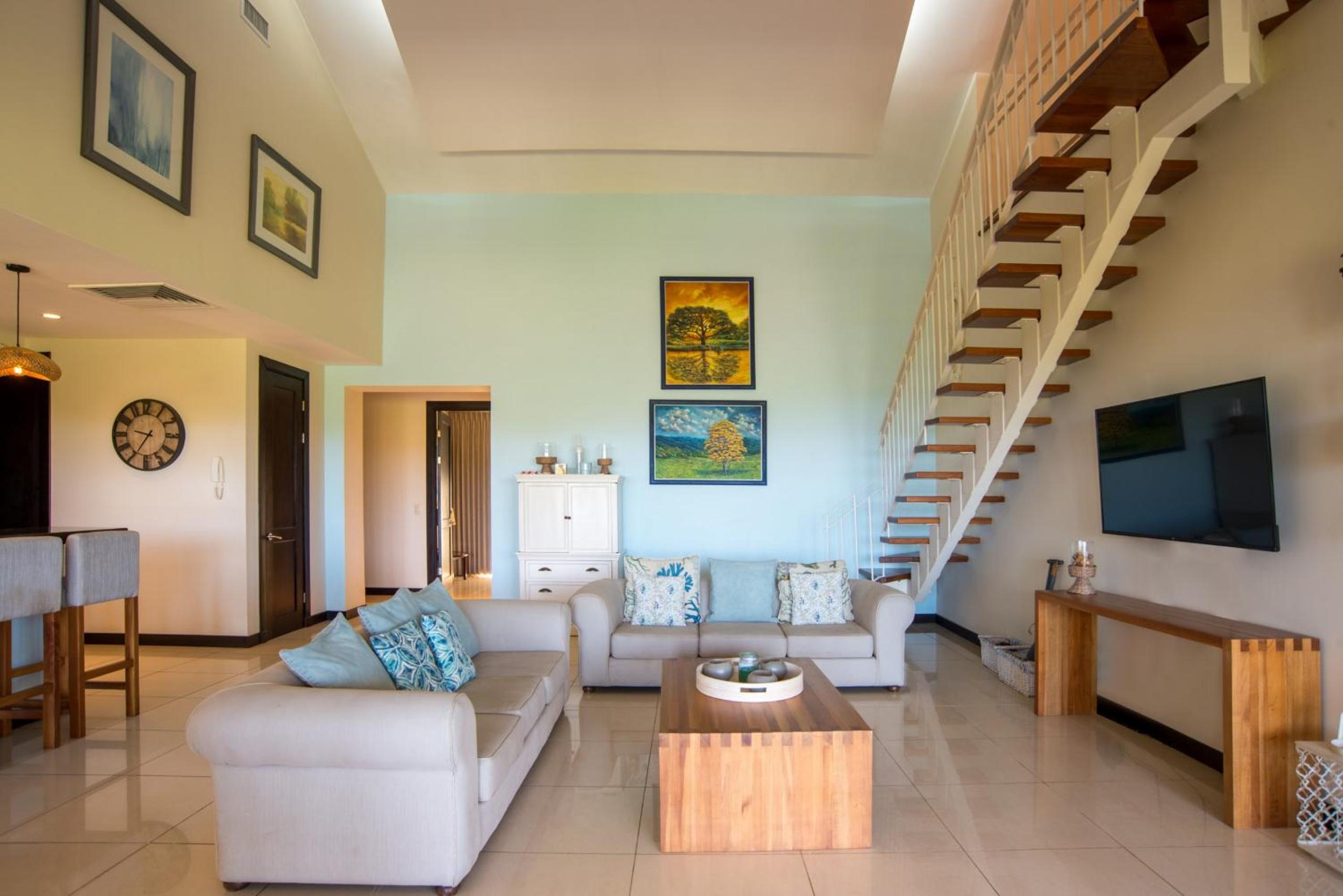 Adults Only 4BR Penthouse w Partial Ocean View, Carao Reserva Conchal
