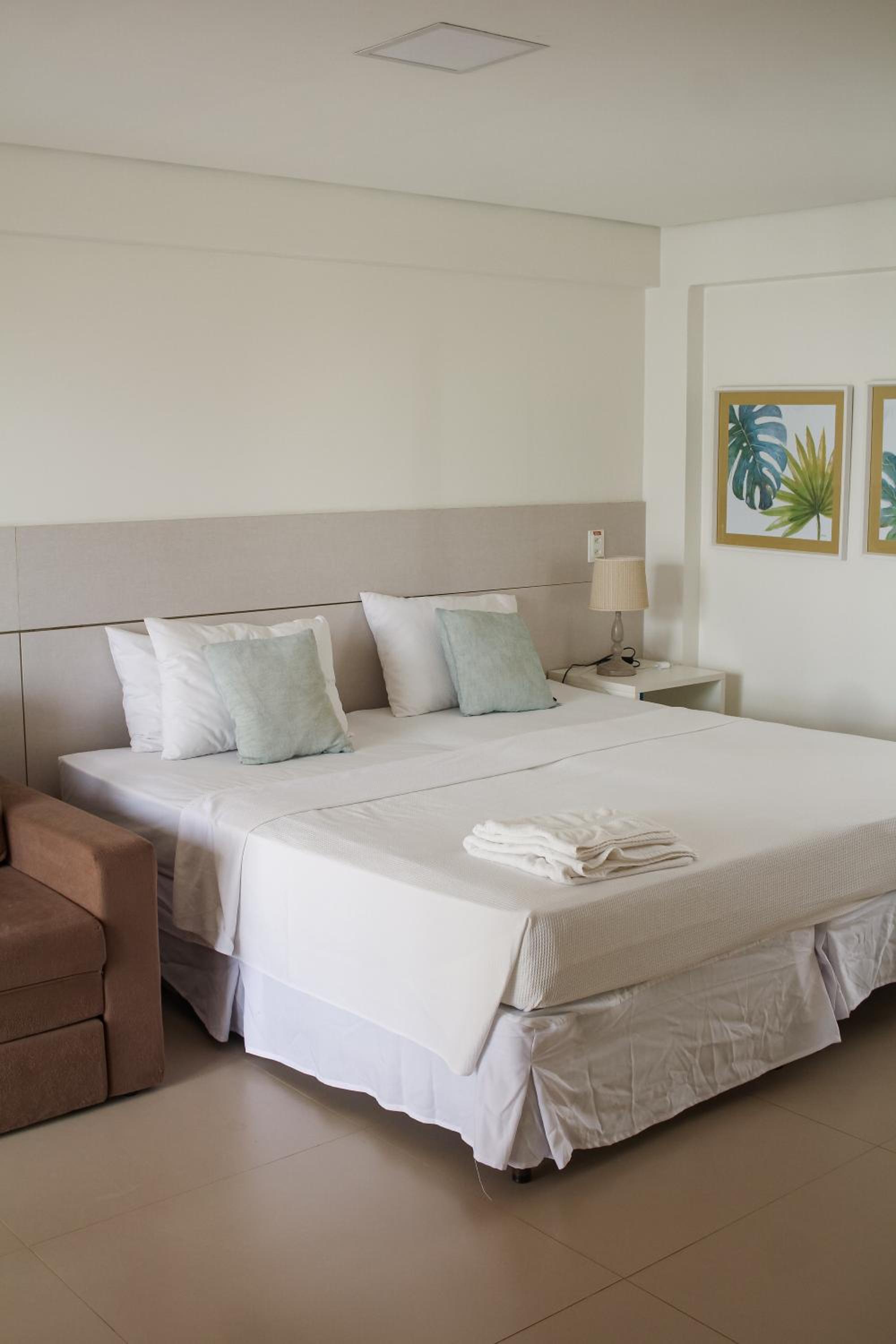 Illa Blue Village