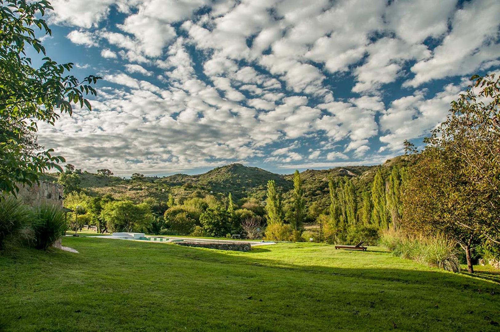 Cabaña Molle by Lugar