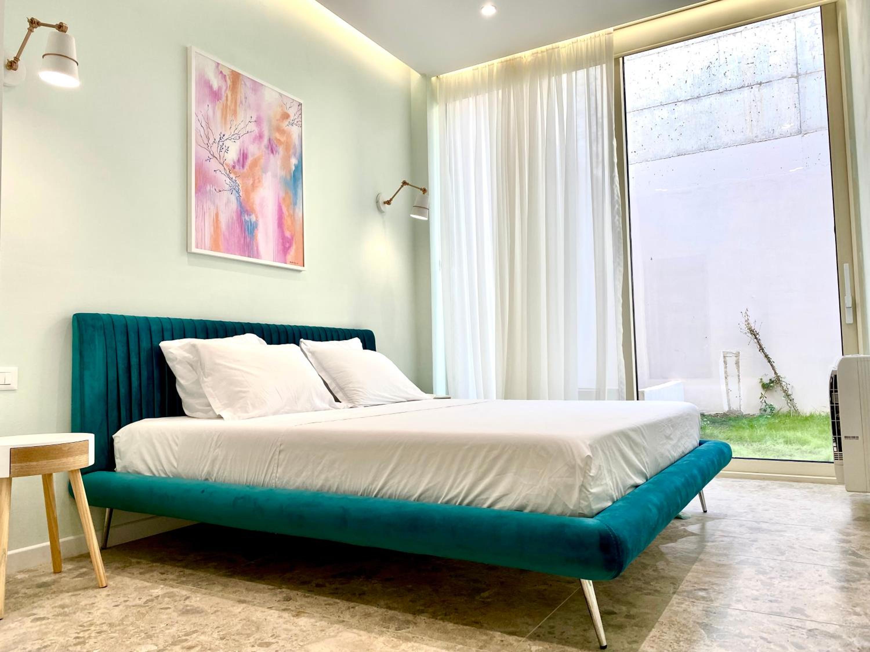 Seaclusion Villa Palase - Heated Pool & Jacuzzi