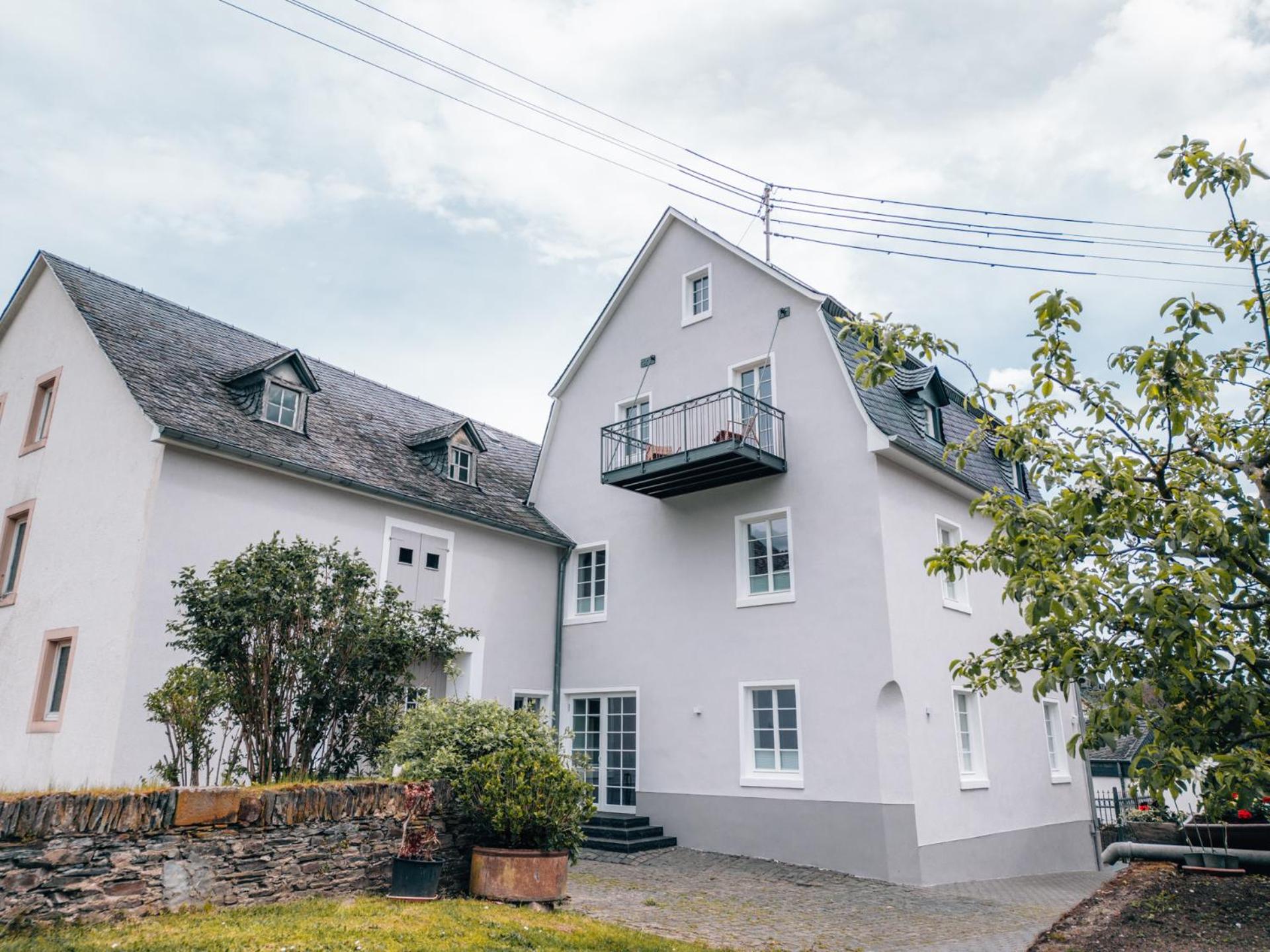 Gut Försterlay - Exklusive Boutique Apartments im historischen Winzerhaus direkt an der Mosel