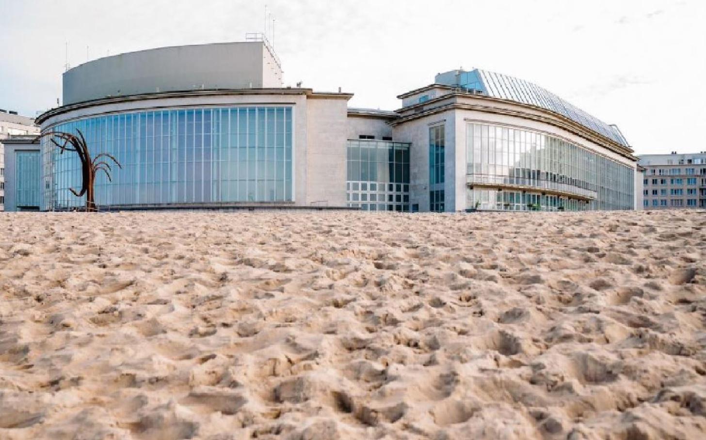 WeLoveOostende - Newly renovated large apartment 150m from the beach - Including bed sheets and final clea-ning