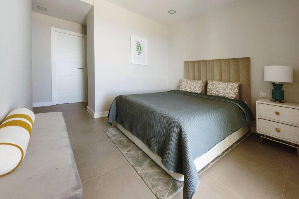 Apartment with a beautiful sea view Serenity