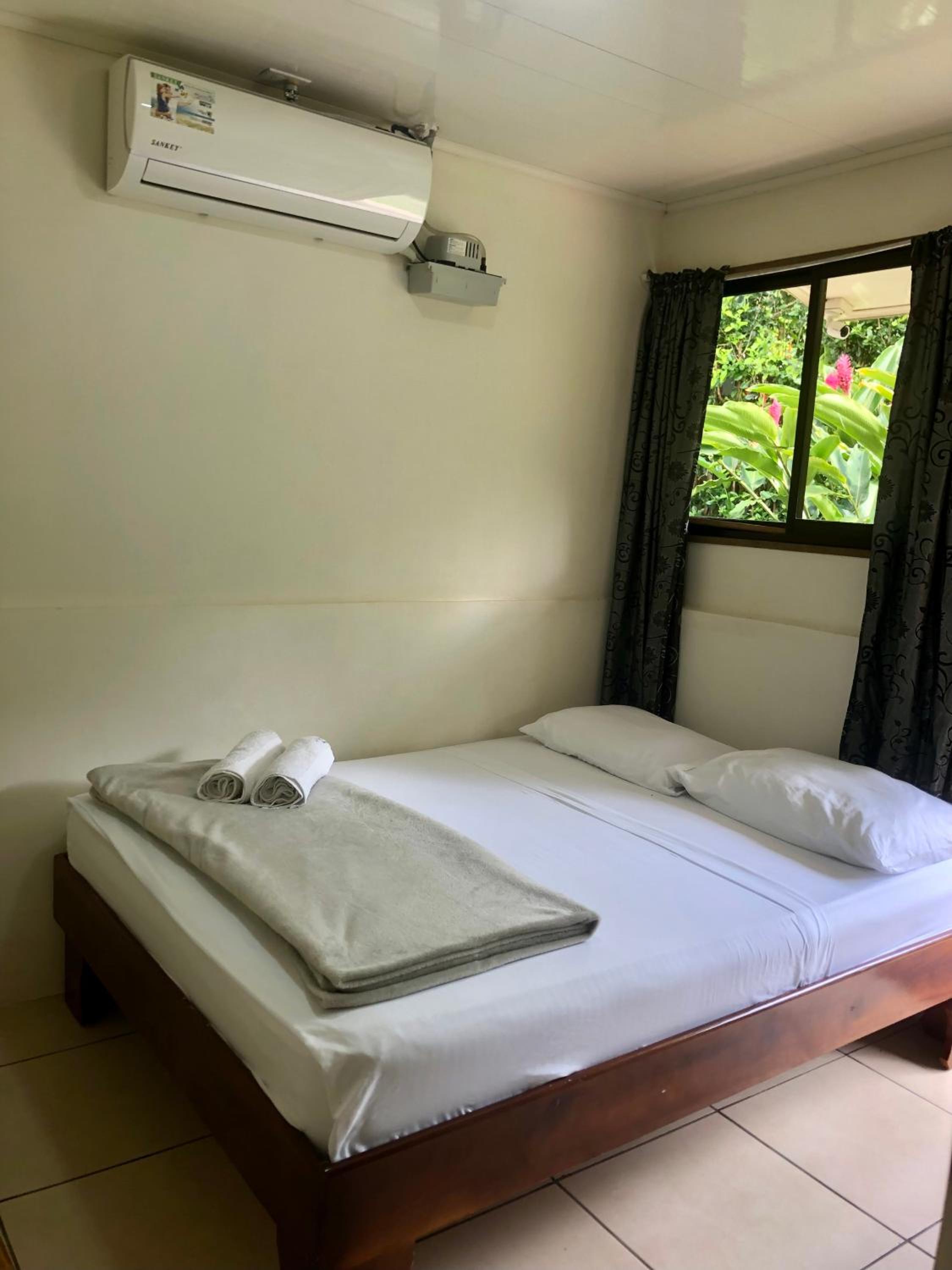 Le Petit Hotel