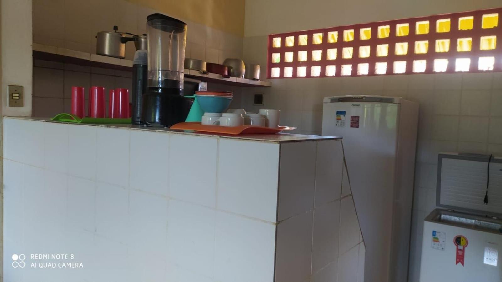 FLATS na Praia do Rio Âmbar, 40 m da praia, com 60 m2, cozinha completa, 2 quartos com ar condicionado, acomoda 8 pessoas, piscinas, área de lazer, WIFI, c