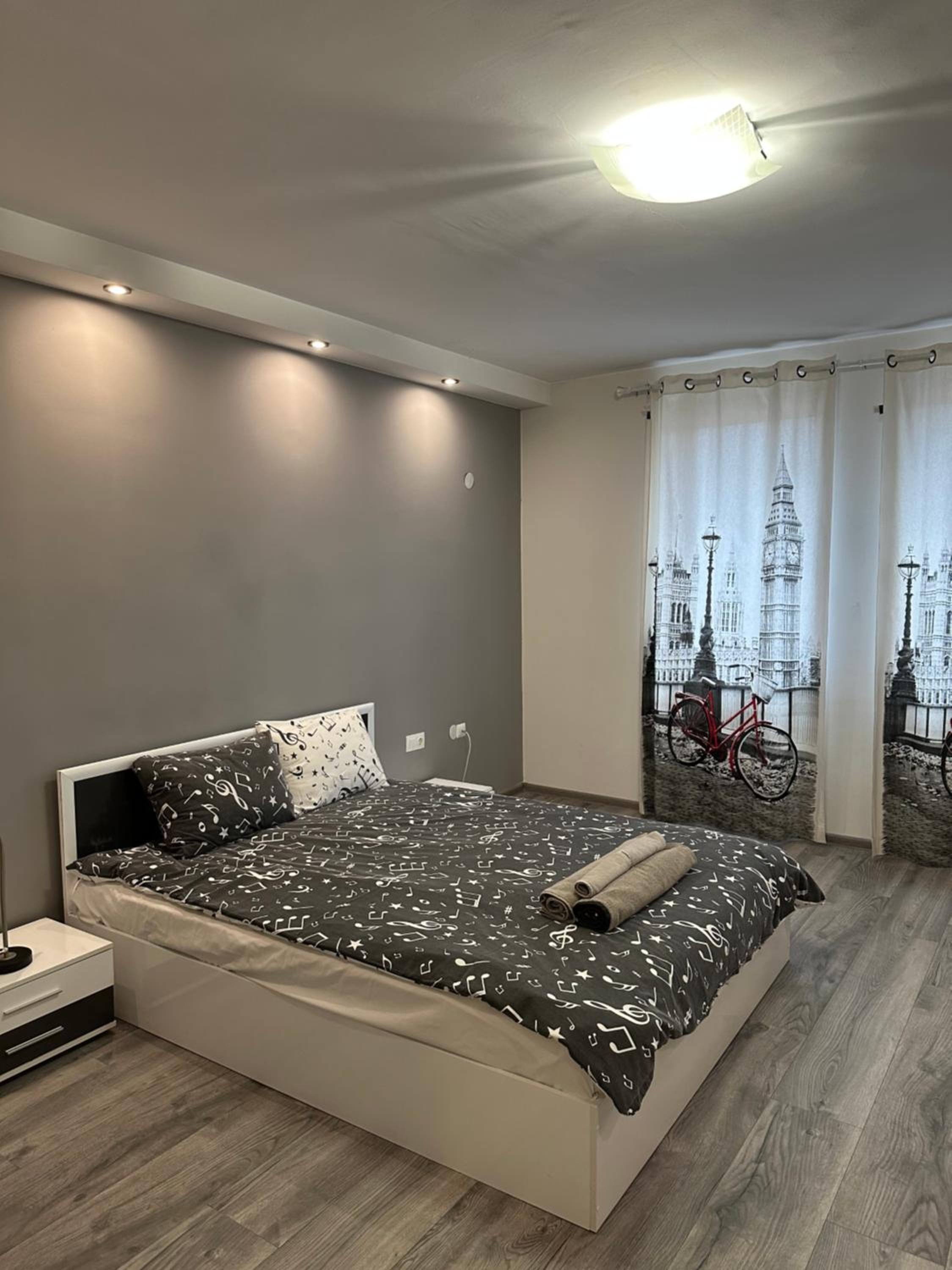 Victoria Hotel Rooms & Victoria Apartment Veliko Tarnovo - Image 3