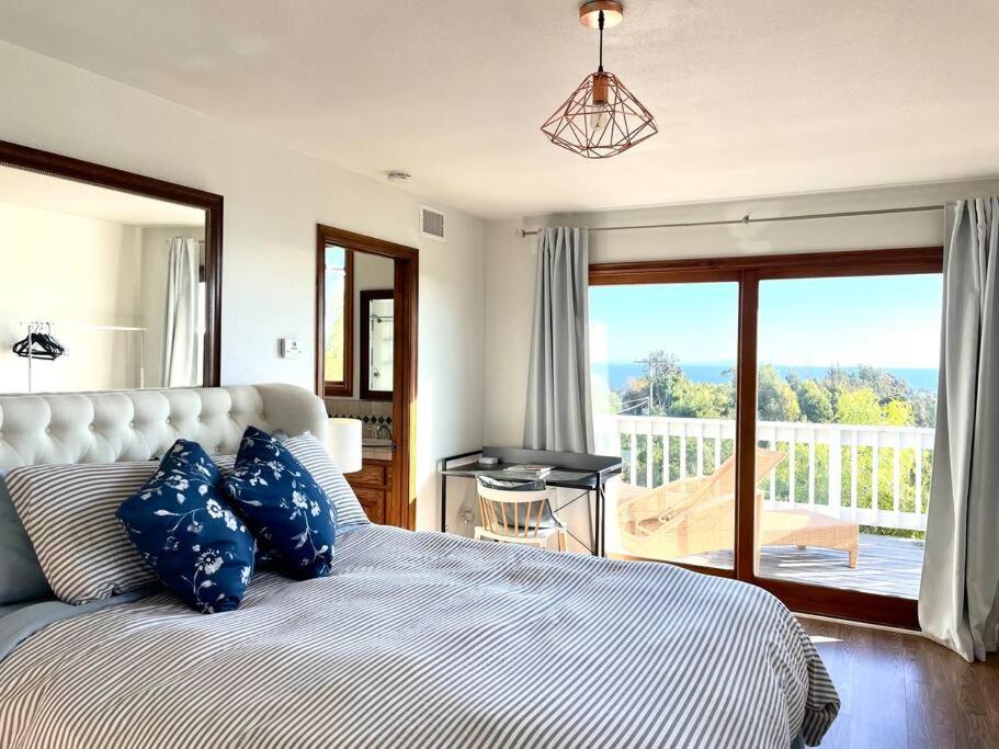 30 PCT OFF!! Limited Time! Malibu Ocean View Villa with Hot Tub, Mins to Beach  Hiking Trails, Coastal Lifestyle - Property Image 6