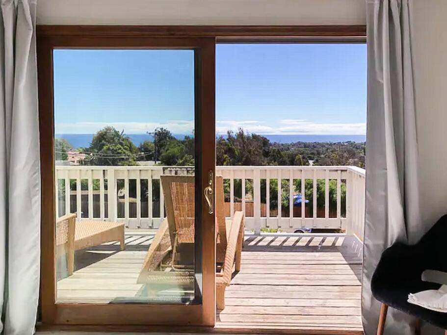 30 PCT OFF!! Limited Time! Malibu Ocean View Villa with Hot Tub, Mins to Beach  Hiking Trails, Coastal Lifestyle - Property Image 7