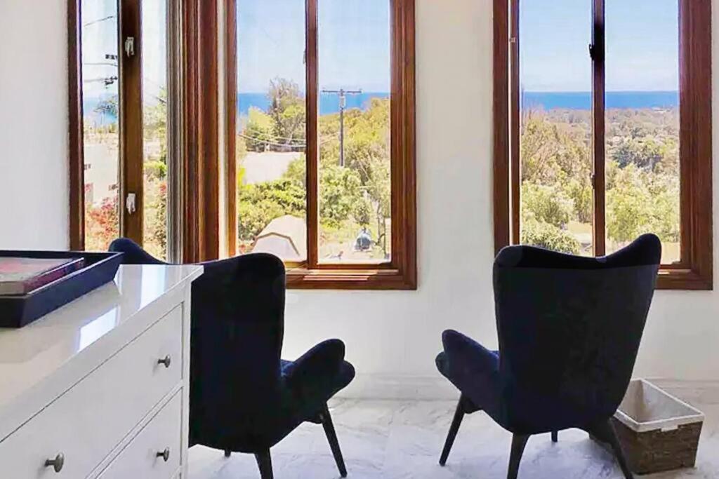 30 PCT OFF!! Limited Time! Malibu Ocean View Villa with Hot Tub, Mins to Beach Hiking Trails, Coastal Lifestyle - Property Image 28