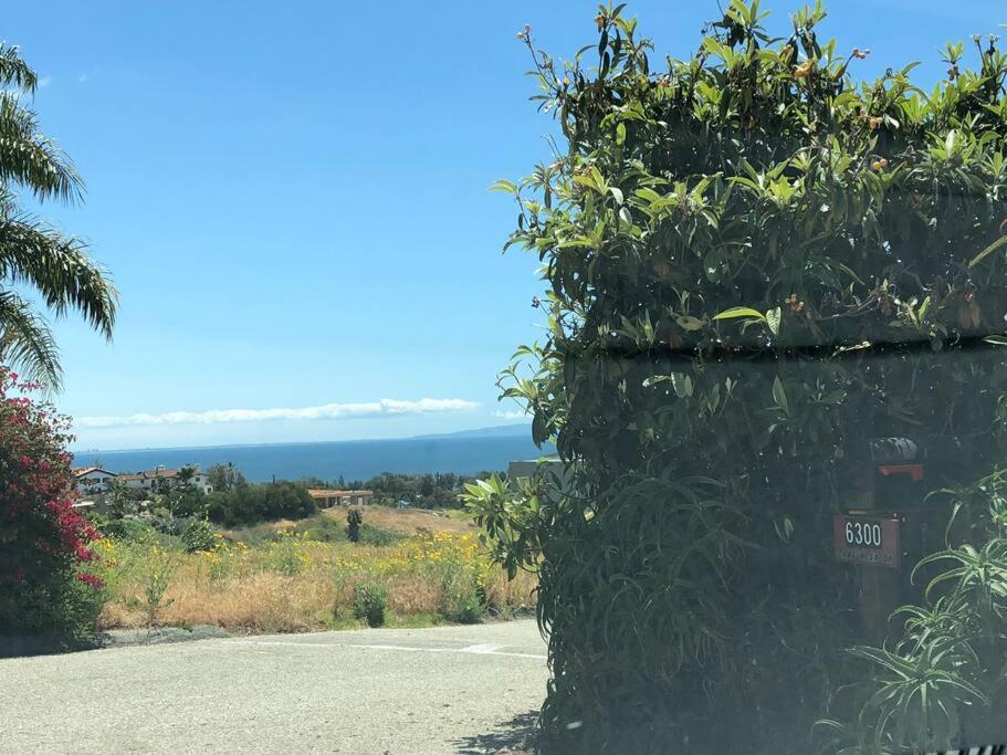 30 PCT OFF!! Limited Time! Malibu Ocean View Villa with Hot Tub, Mins to Beach Hiking Trails, Coastal Lifestyle - Property Image 22
