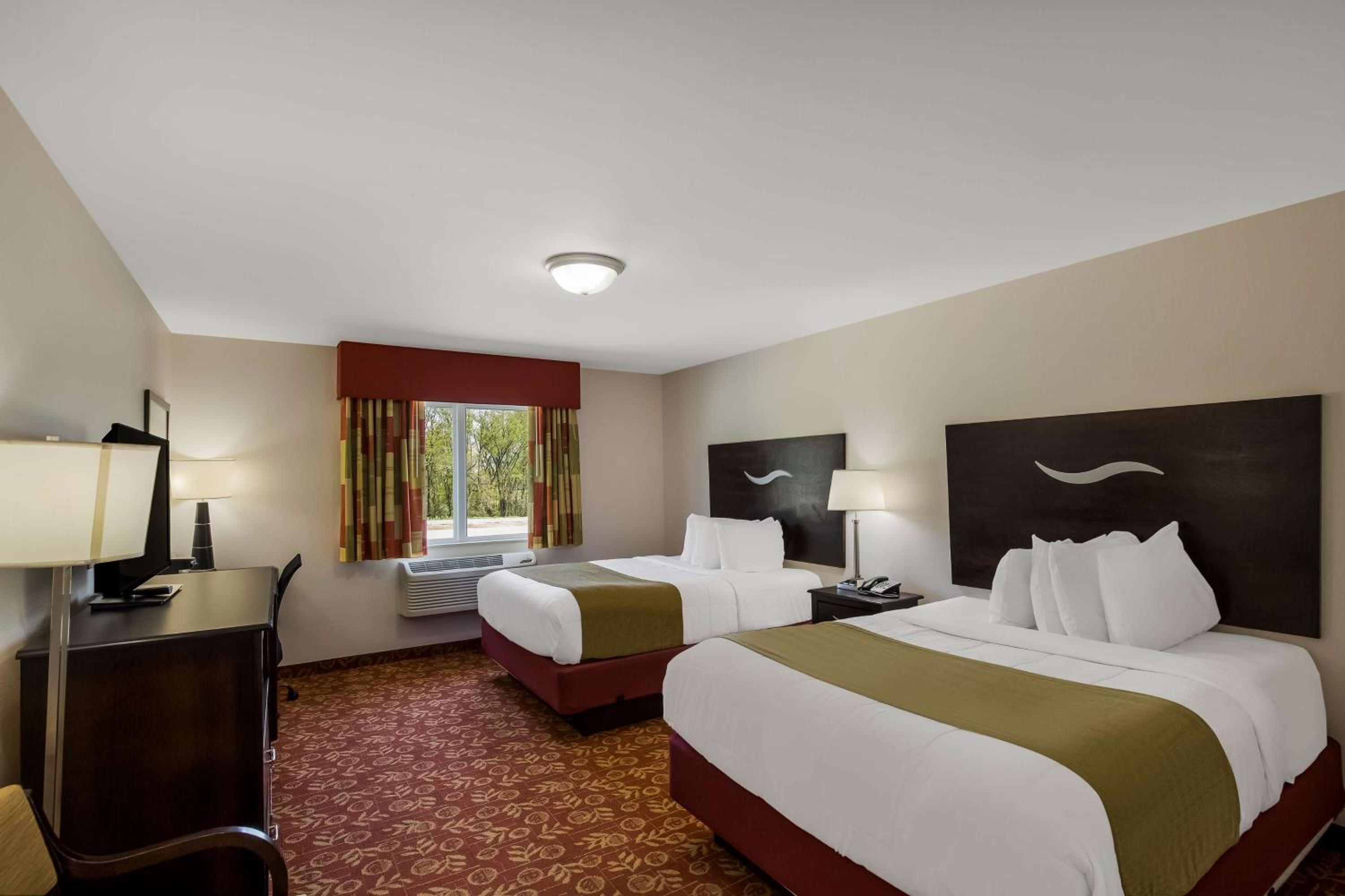 SureStay Hotel by Best Western Whittington Rend Lake - Property Image 33