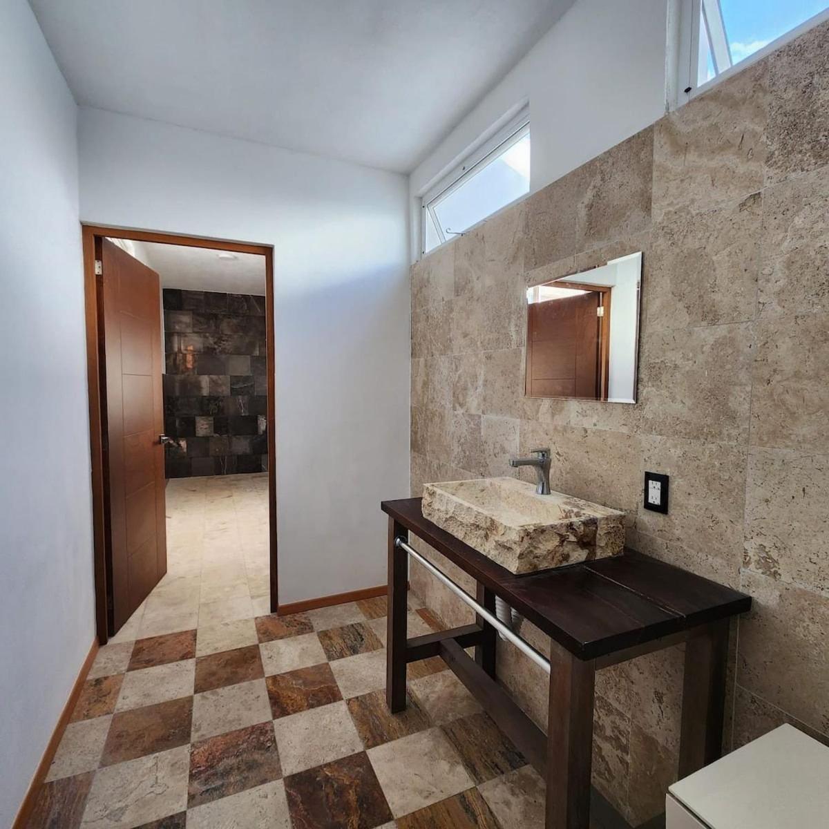 Amplia Habitacion Privada Centro - Property Image 9