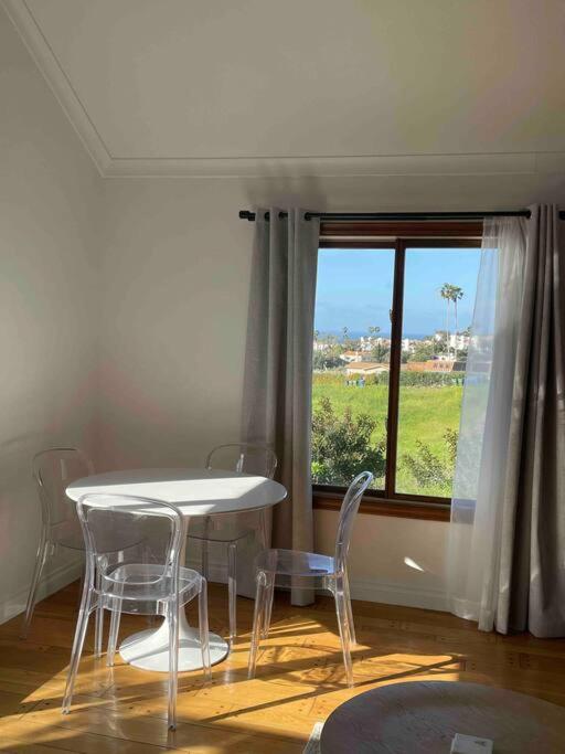 30 PCT OFF! Malibu Romantic Suite, Ocean View, Beach view 5