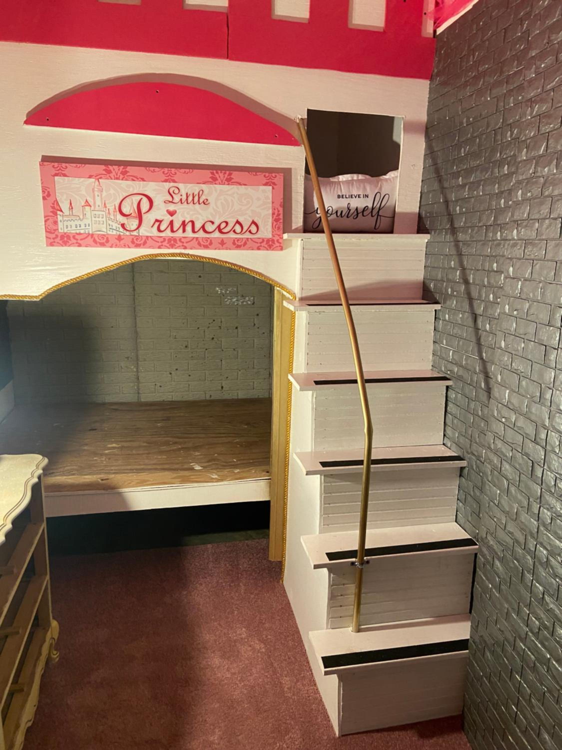 Bloomington Vacations - Large Country Home - Property Image 2