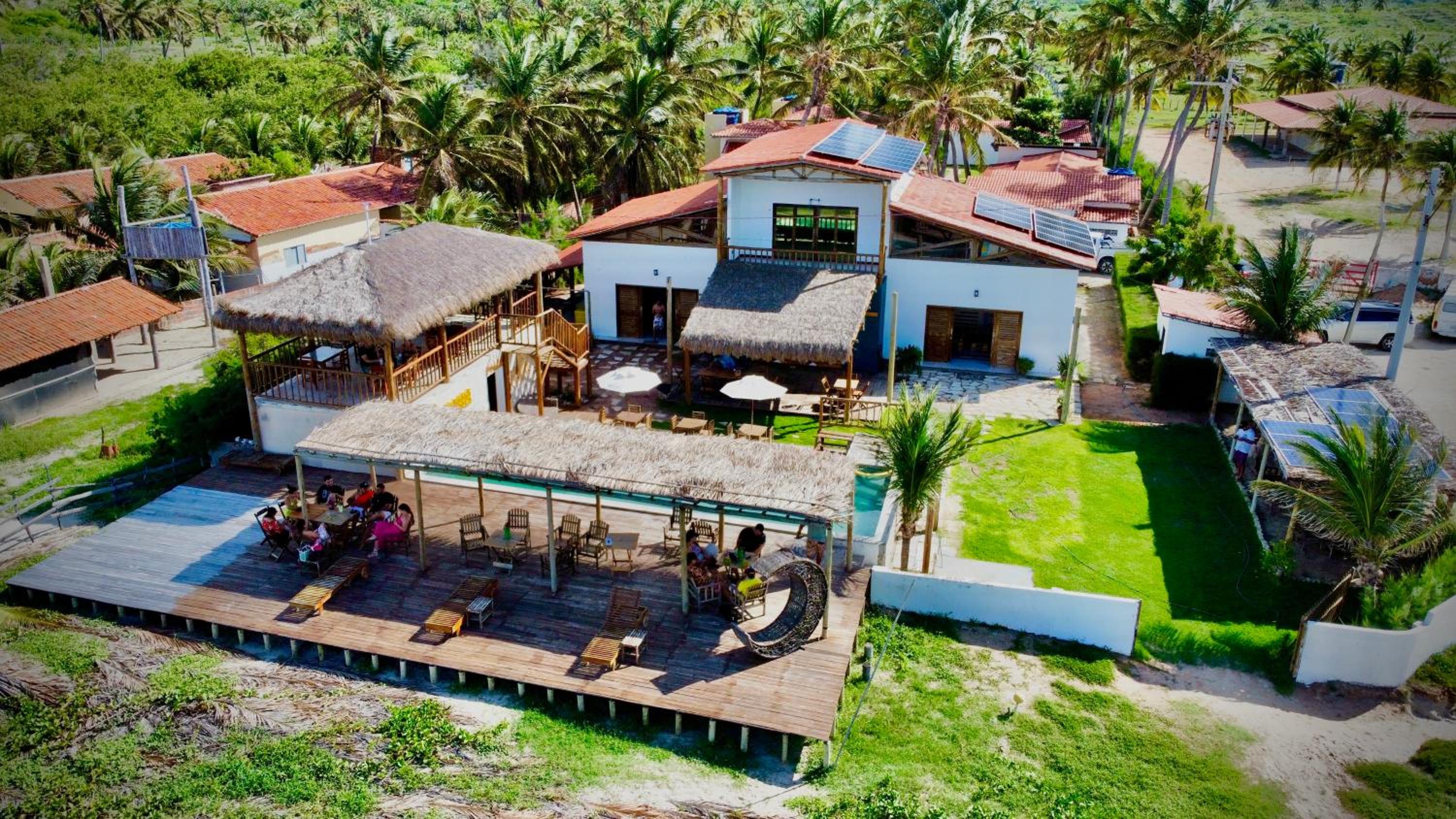 Seu Pedro Lounge Praia - Pousada e Kite Center