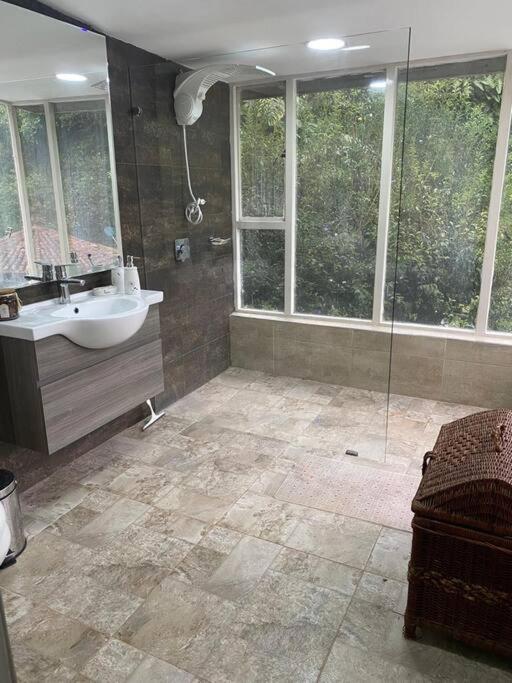 Hermosa Casa Campestre con Piscina y Jacuzzi