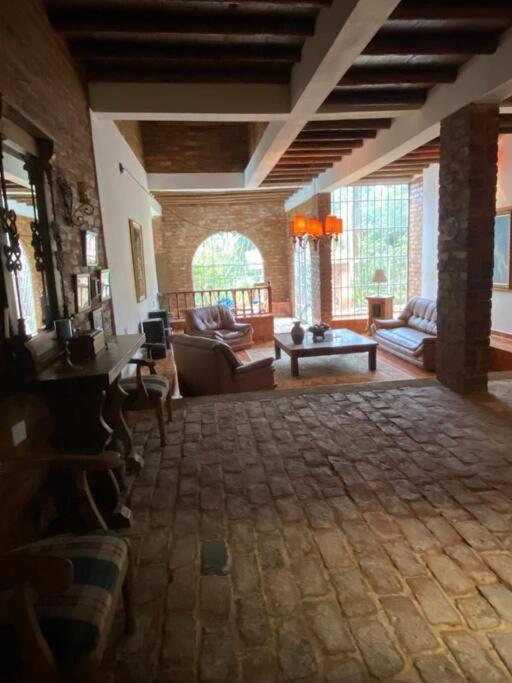 Hermosa Casa Campestre con Piscina y Jacuzzi