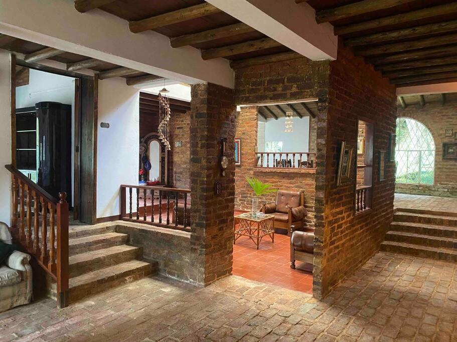 Hermosa Casa Campestre con Piscina y Jacuzzi
