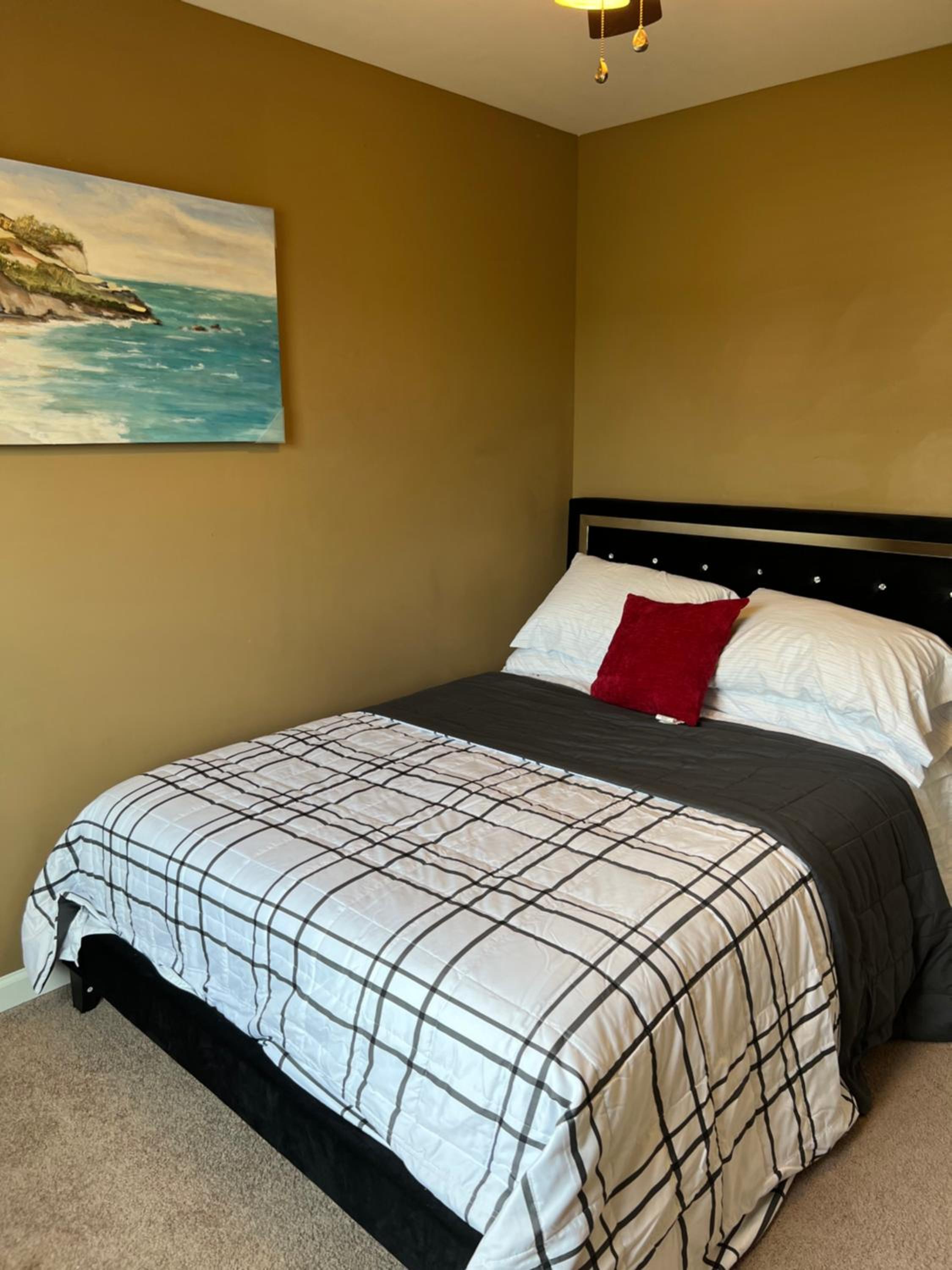 Five Stars Luxury Home view 4