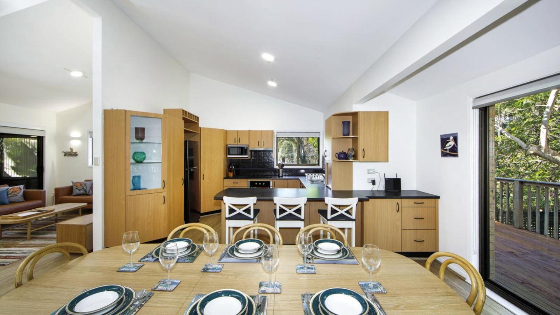 Pearlside - Airconditioned, Pet Friendly & Wifi