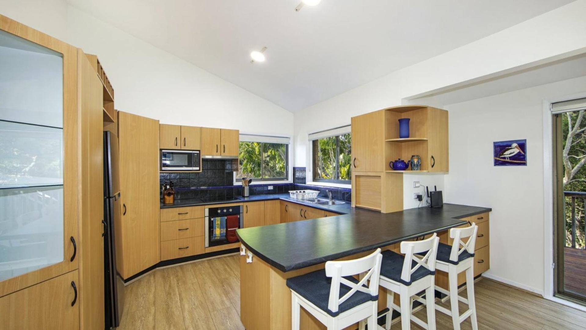 Pearlside - Airconditioned, Pet Friendly & Wifi