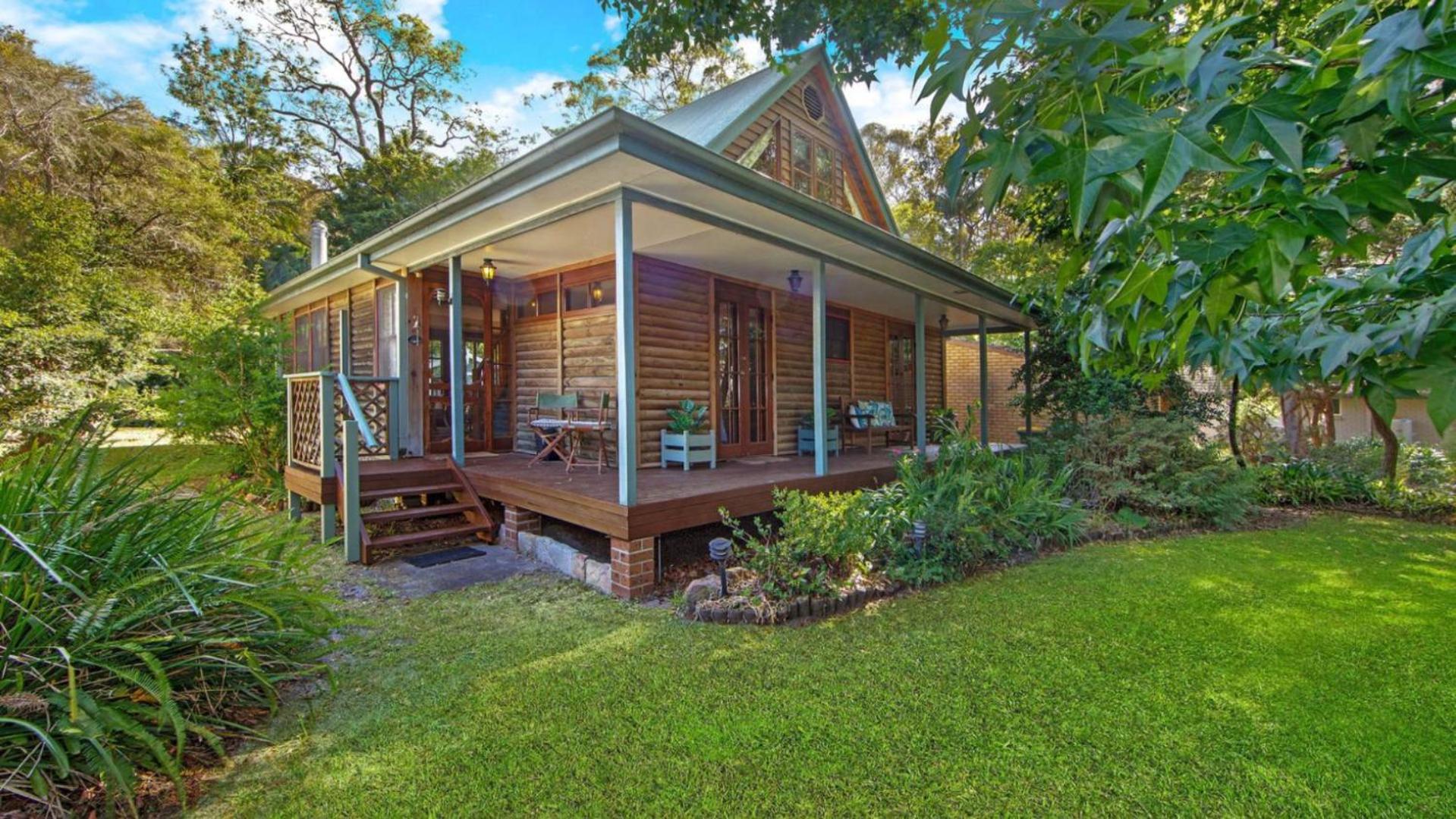 Pine Lodge Pearl Beach