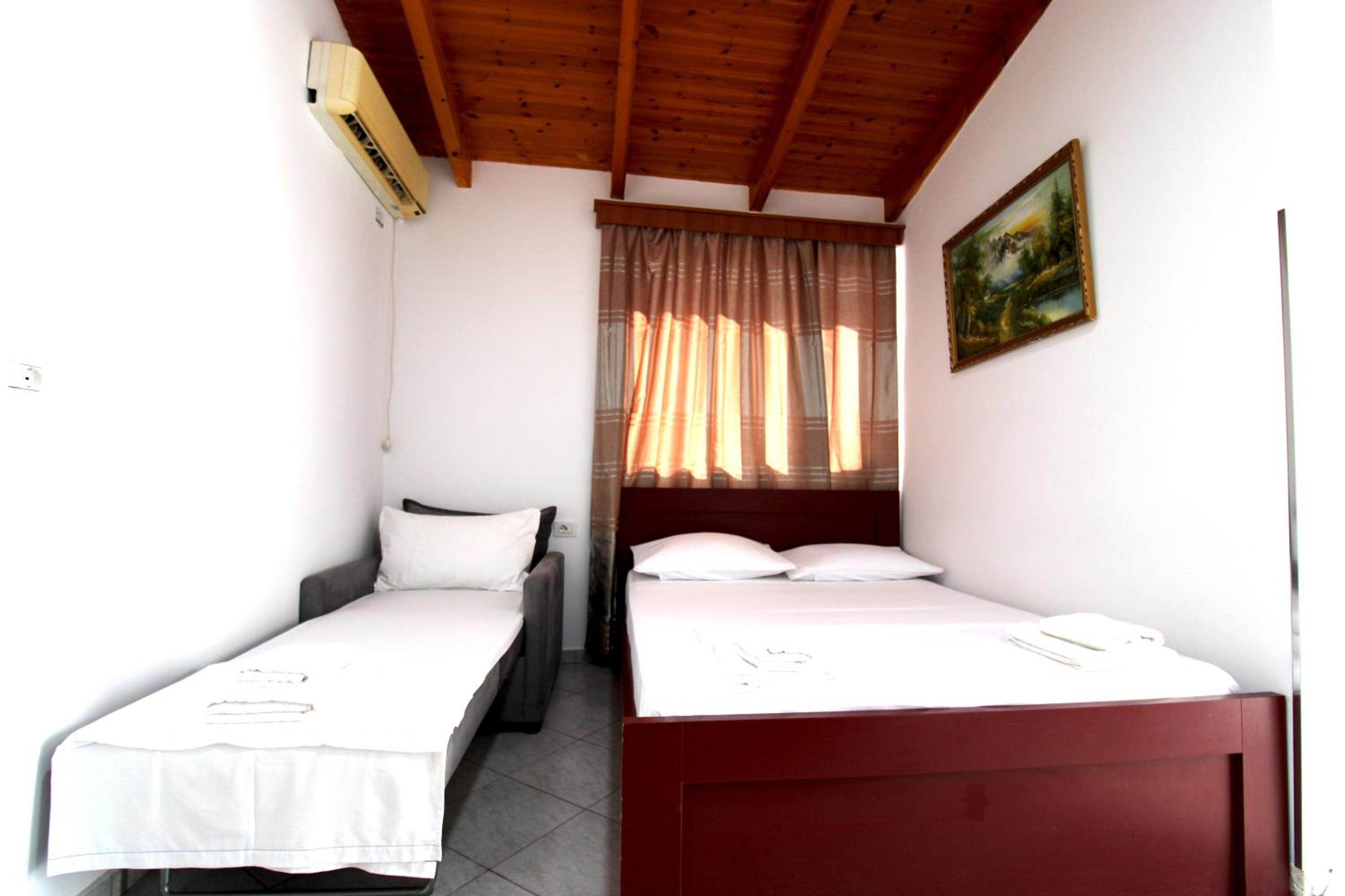Vila Reni Risi