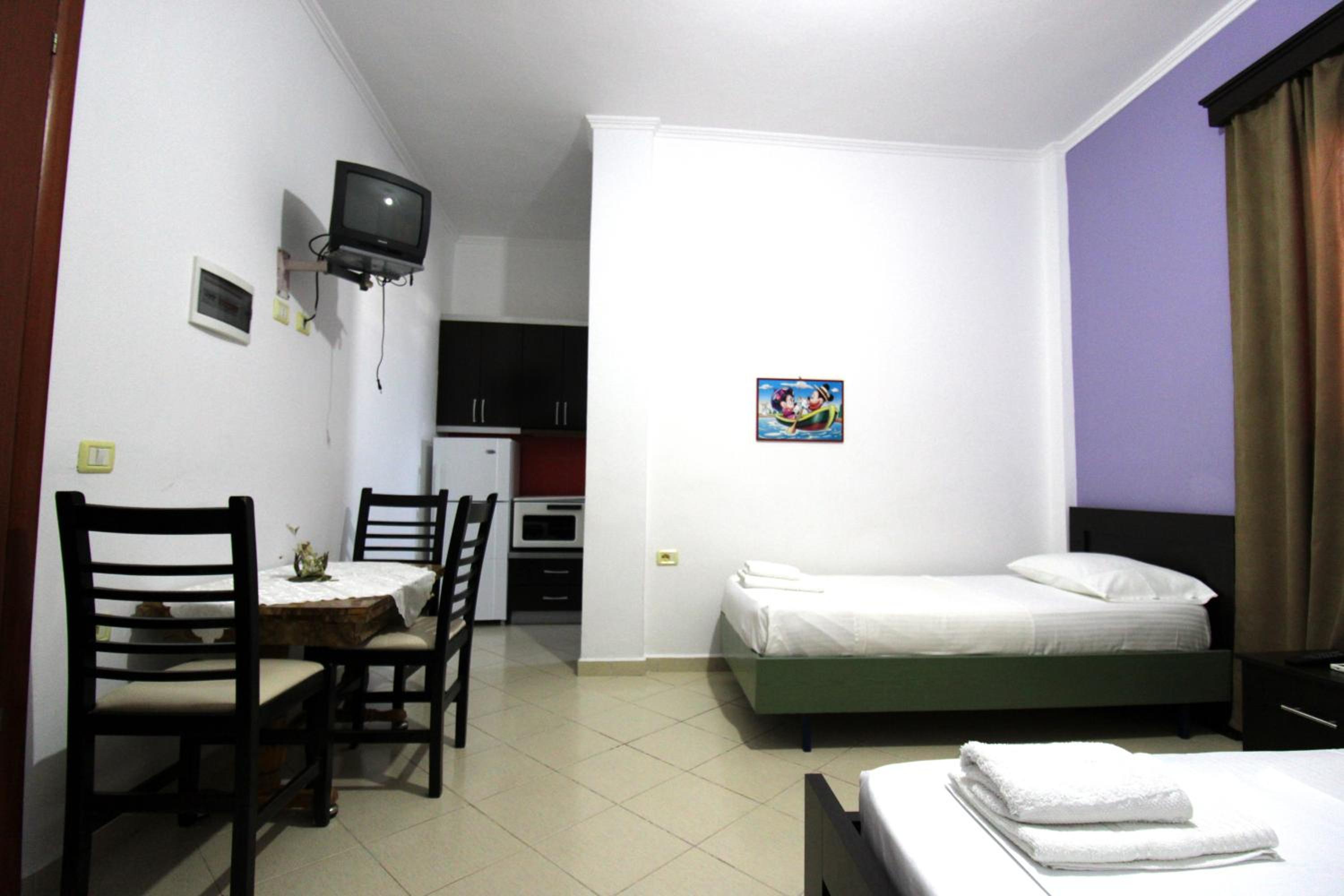 Vila Reni Risi