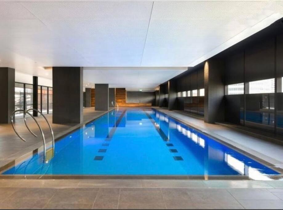 Hotel Stunning 2-bed Apartment With Panoramic Cbd Views