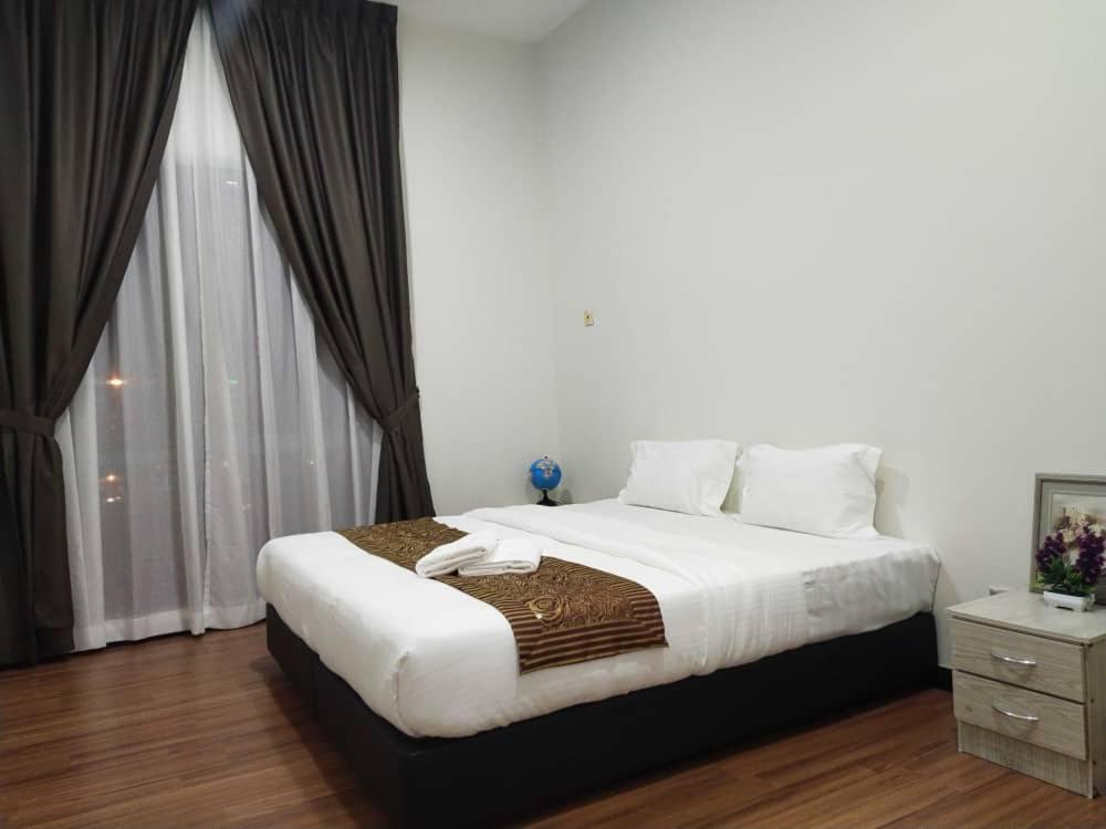 LOFT E at IMAGO photo 6