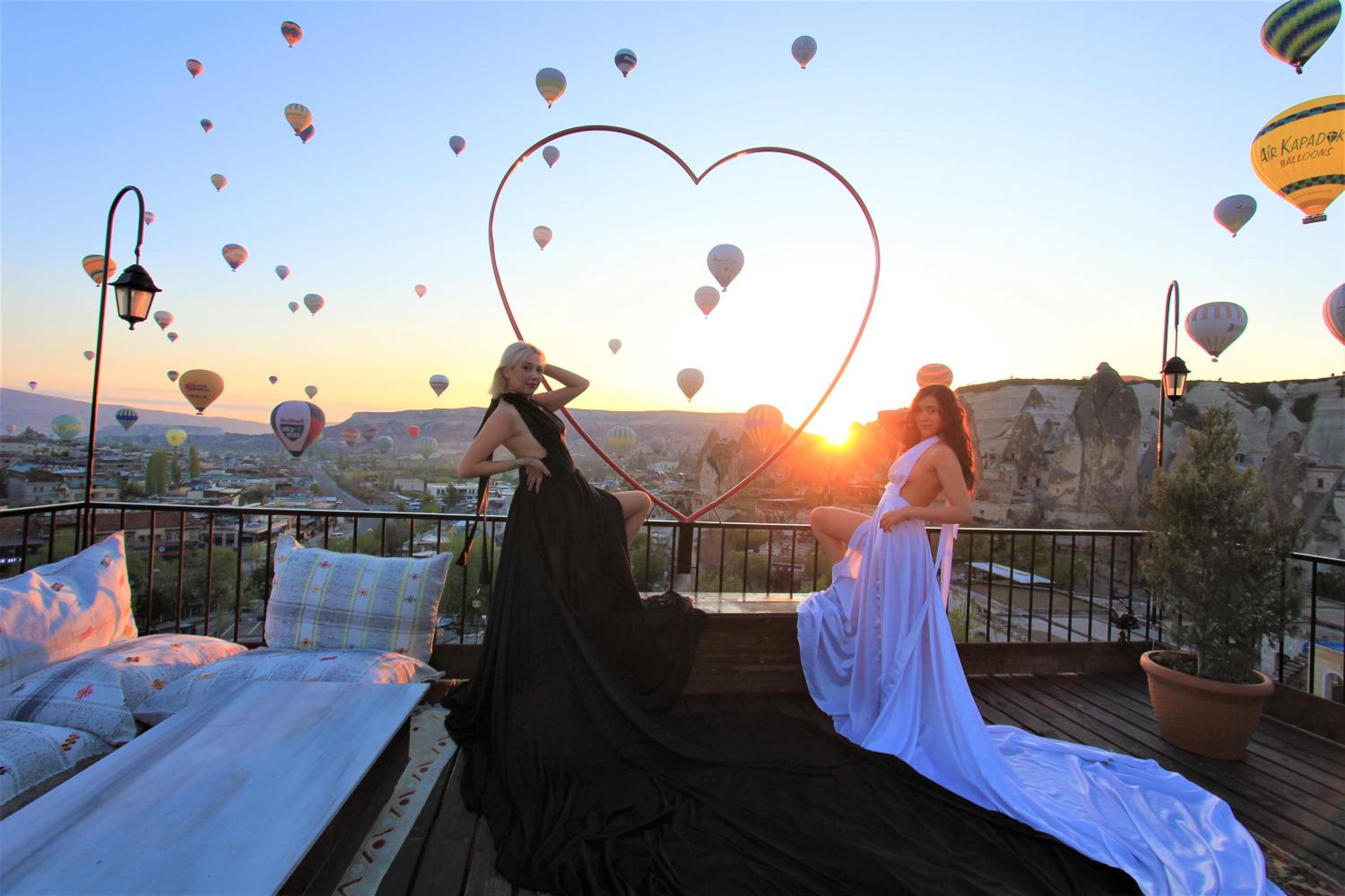 Bedrock Cave Hotel - Image 122