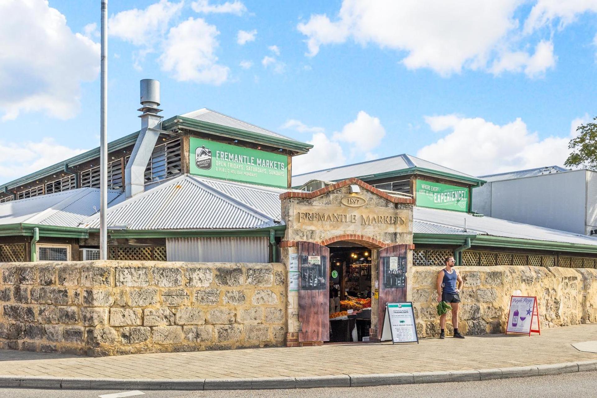 All Decked Out, Fremantle